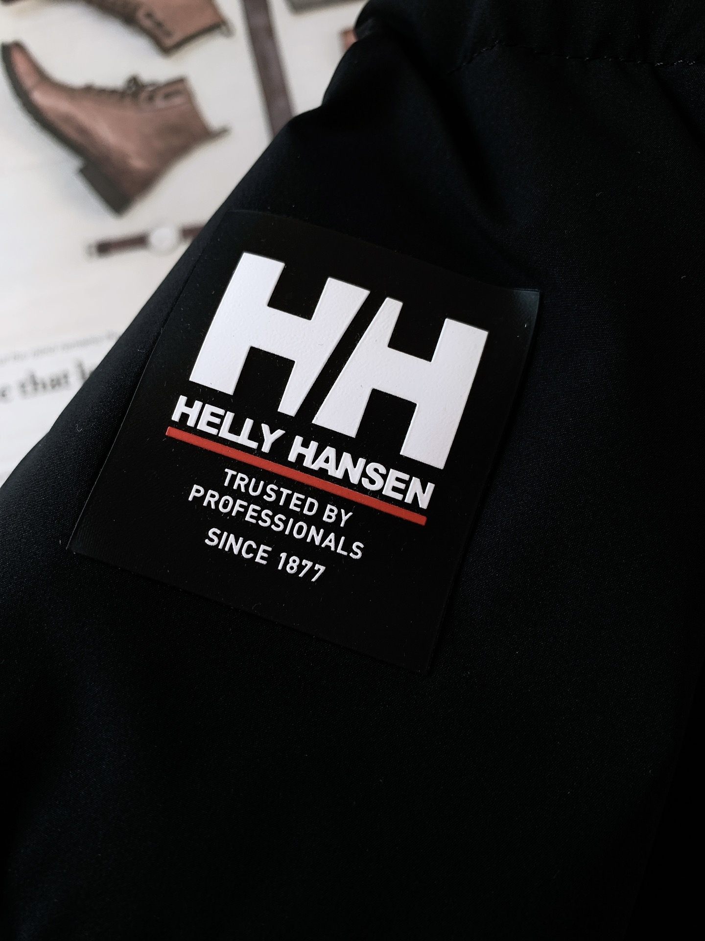 HellyHansen耶尔.汉森2024AW秋冬新品男女冬季经典基础羽绒服户外防寒服保暖设计亮点HH1采