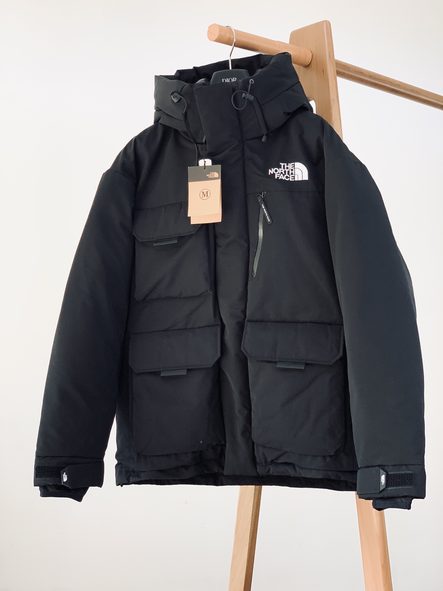 TheNorthFace北面超级厚高端区分市面产品户外的登山系列爆炸厚实一般是在户外极寒天气穿着基本上可