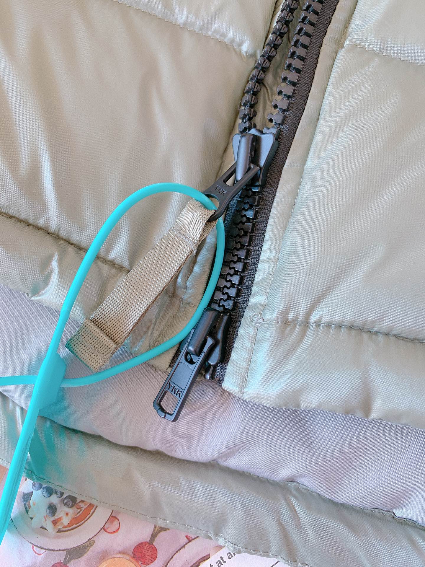 Nike x Drake Nocta系列联名立领公鸭羽绒服，王一博同款，充绒达460克 ，定制YKK拉链