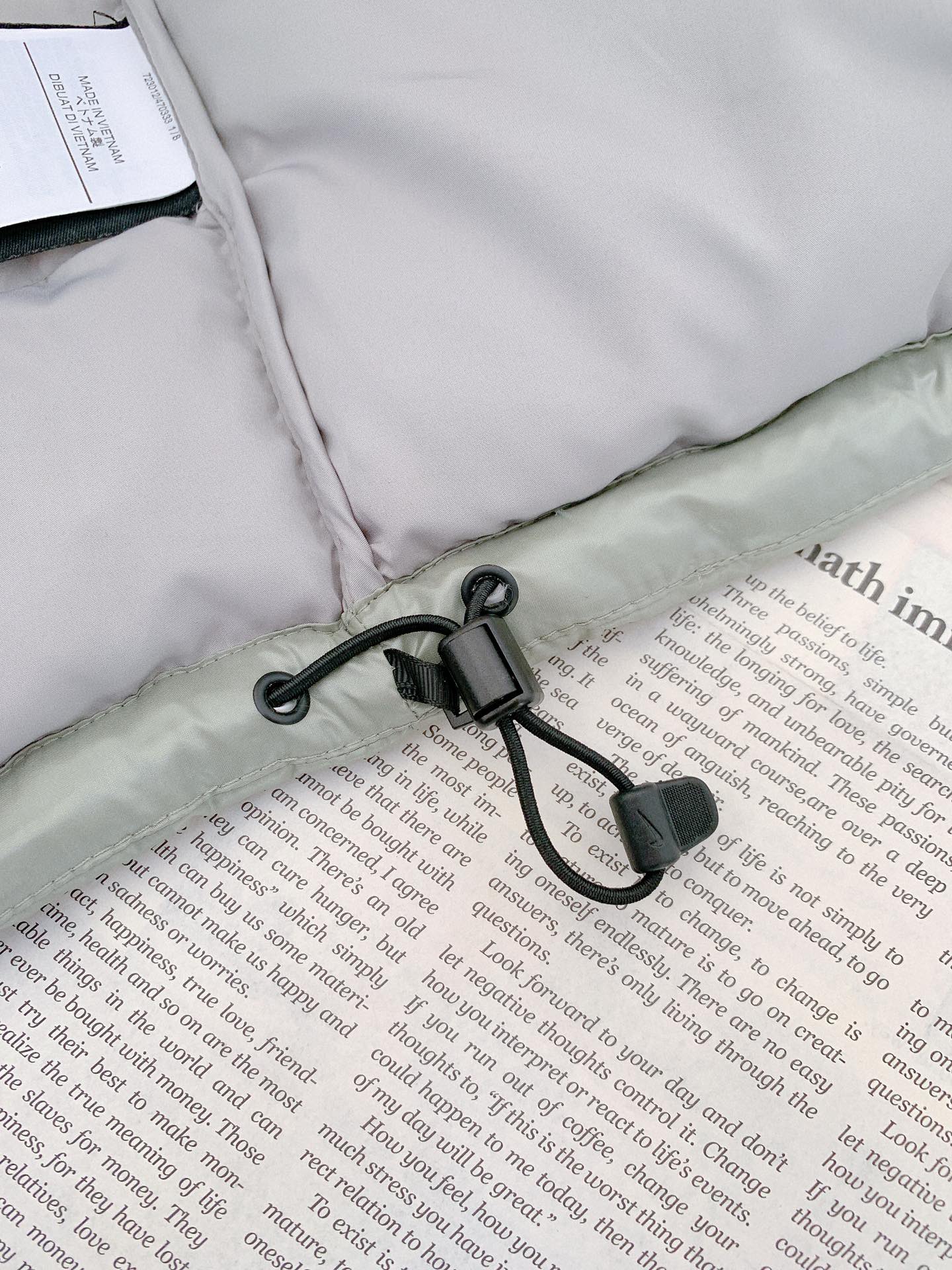 Nike x Drake Nocta系列联名立领公鸭羽绒服，王一博同款，充绒达460克 ，定制YKK拉链