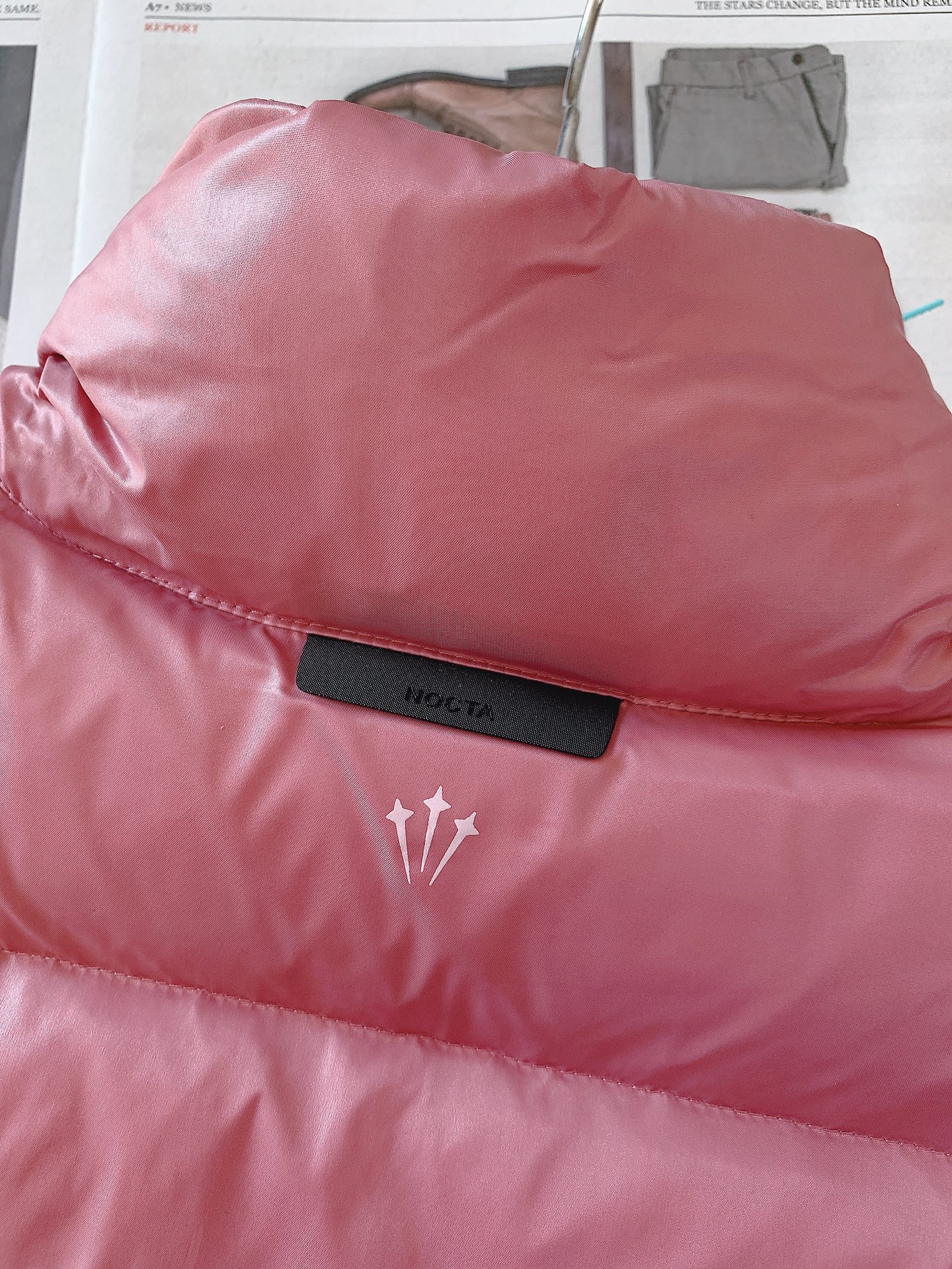 Nike x Drake Nocta系列联名立领公鸭羽绒服，王一博同款，充绒达460克 ，定制YKK拉链