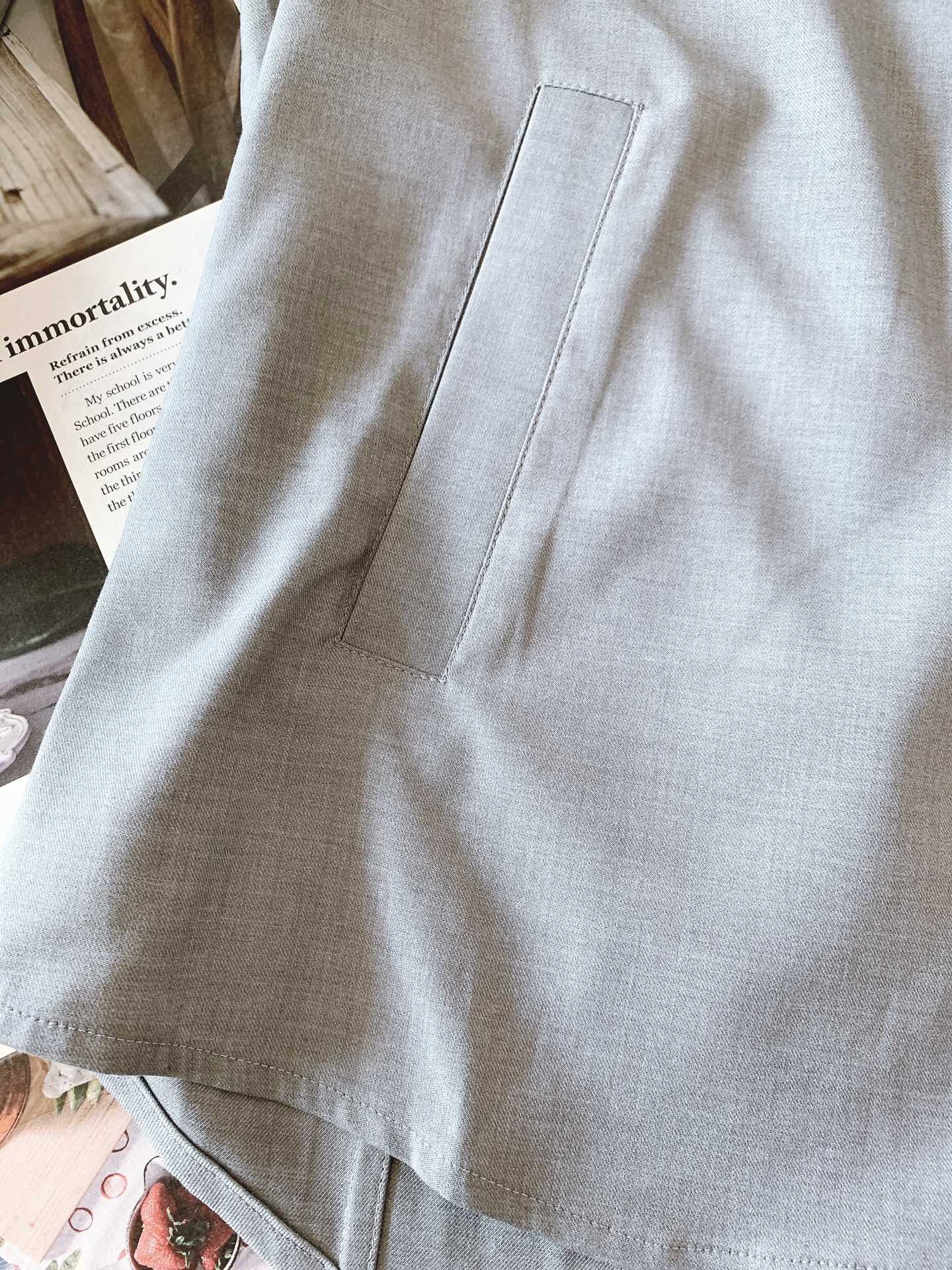 一套
Kiton 基督恩 2025SS早春新品
轻薄款连帽套装，进口定制面料打造，舒适透气，质地超赞，客