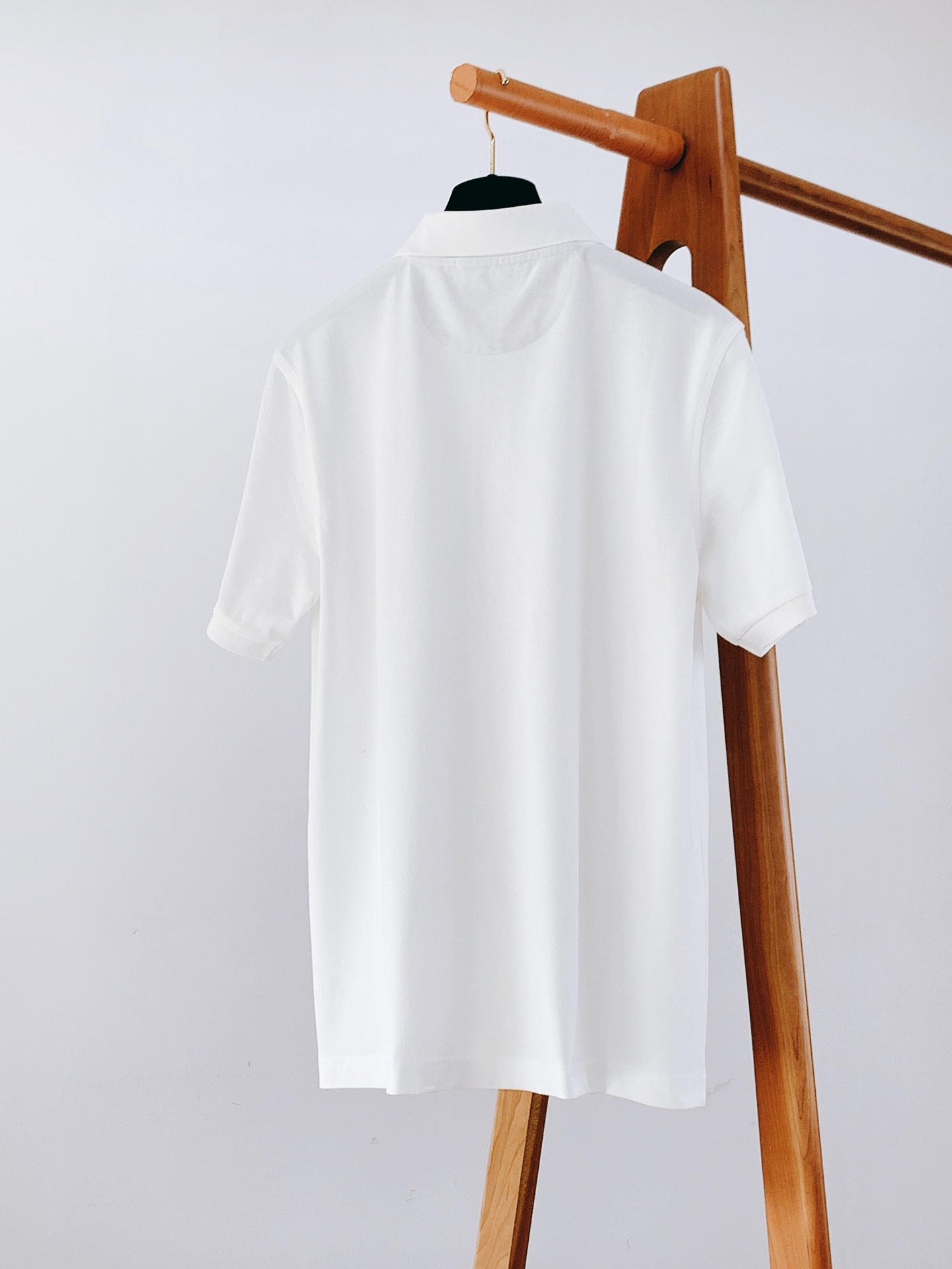 Brunello Cucinelli 布鲁奈罗.库奇内利 2025SS春夏新品
BC极简精粹高级翻领
