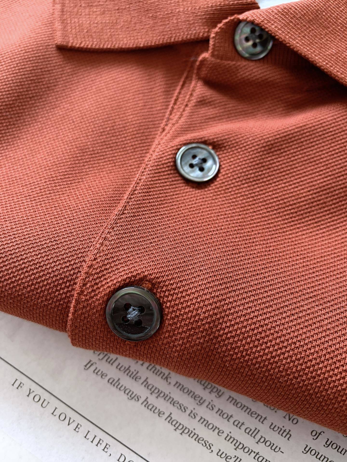 Brunello Cucinelli 布鲁奈罗.库奇内利 2025SS春夏新品
BC极简精粹高级翻领