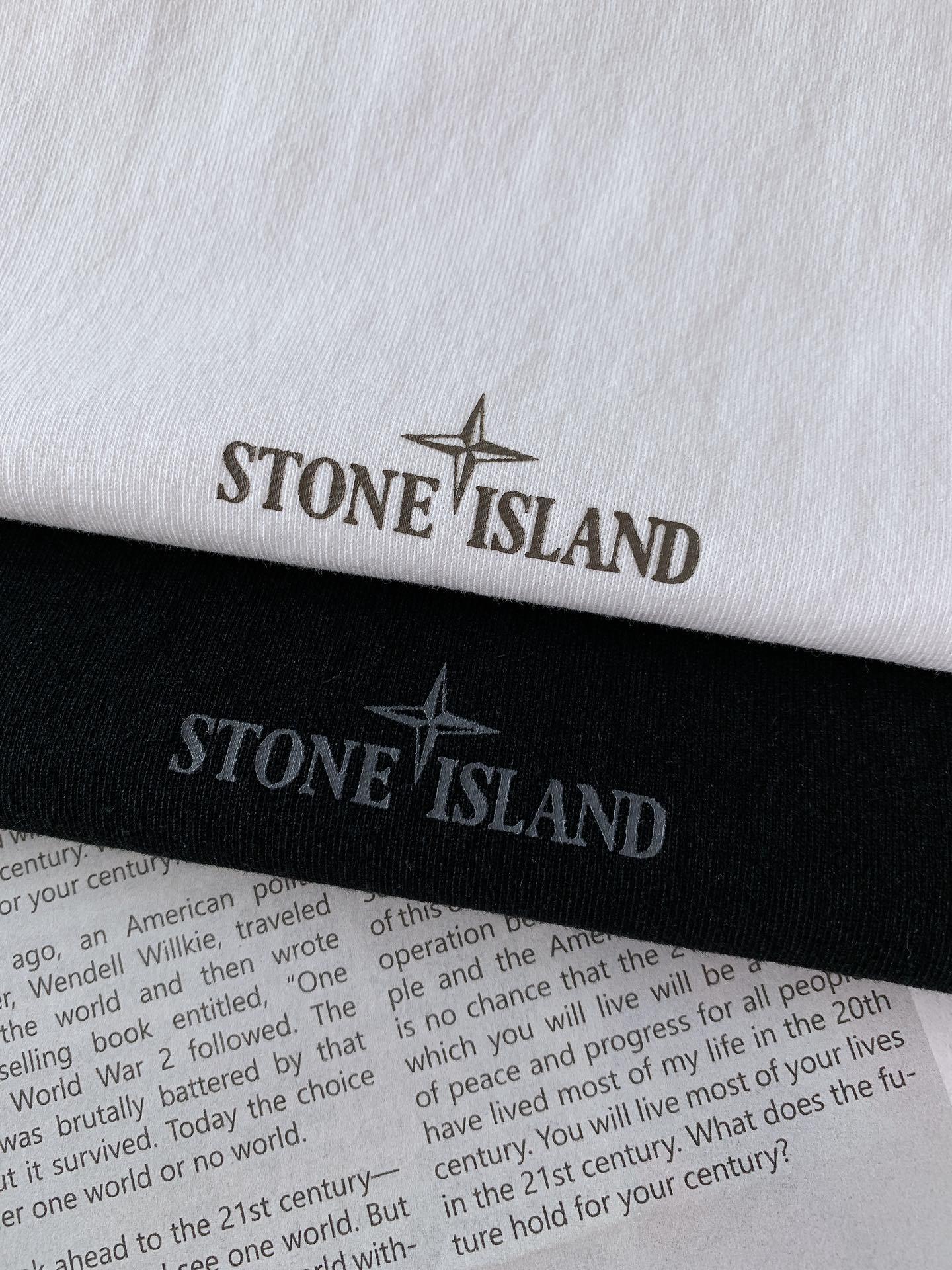 Stone Island 石头岛 纯棉印花短袖 极简但锁边很有细节….轻洗水更舒服贴身。定制32支双股