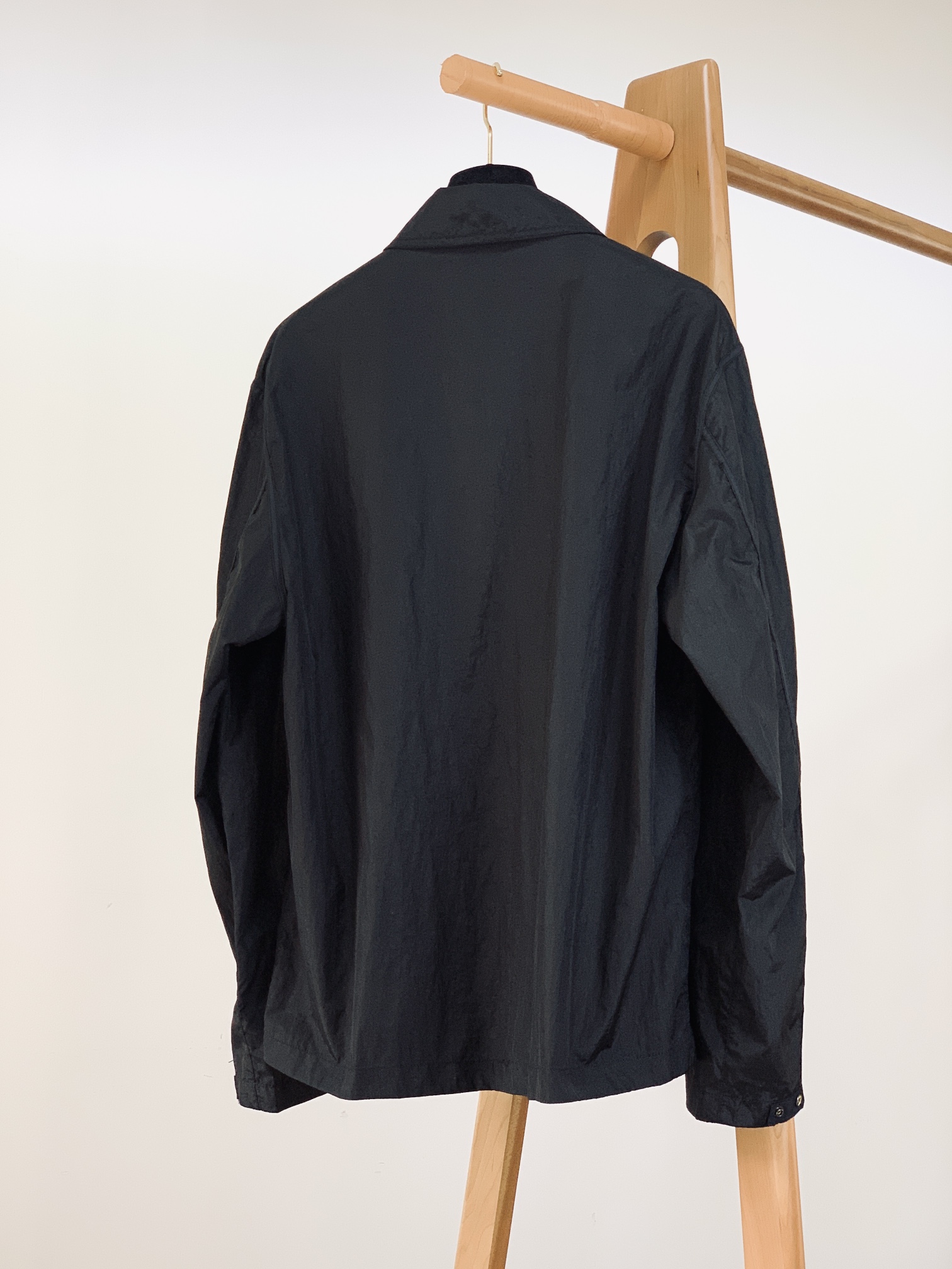 
Stone Island 石头岛  新款Nylon Meta 系列金属尼龙臂章袖标长袖拉链胸带夹克防晒