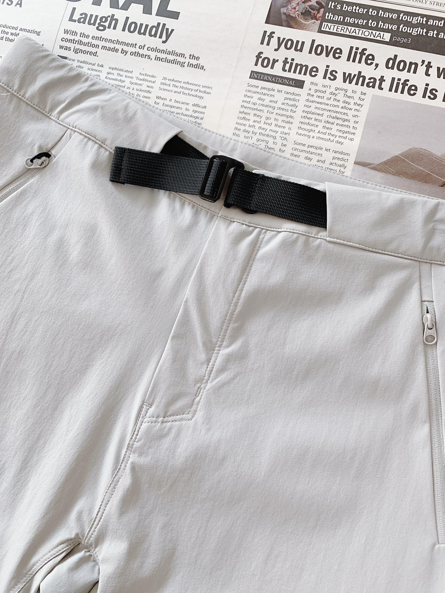 ARCTERYX 始祖鸟 新品工装速干短裤🩳
爆款来袭!今年最有特色顶级速干短裤,上身效果特别棒,一洗
