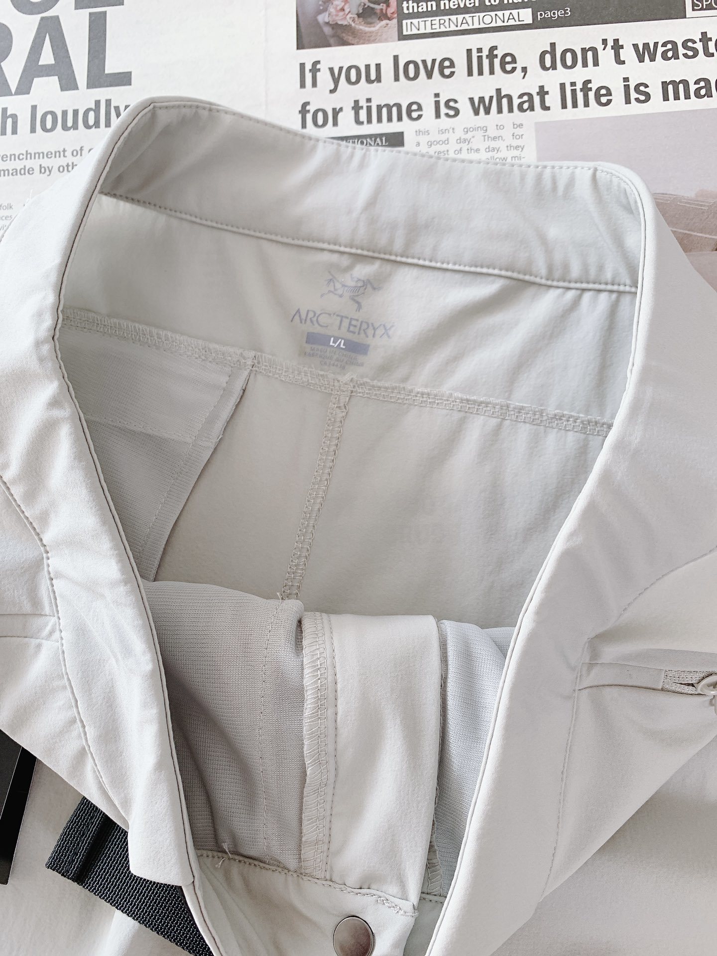 ARCTERYX 始祖鸟 新品工装速干短裤🩳
爆款来袭!今年最有特色顶级速干短裤,上身效果特别棒,一洗