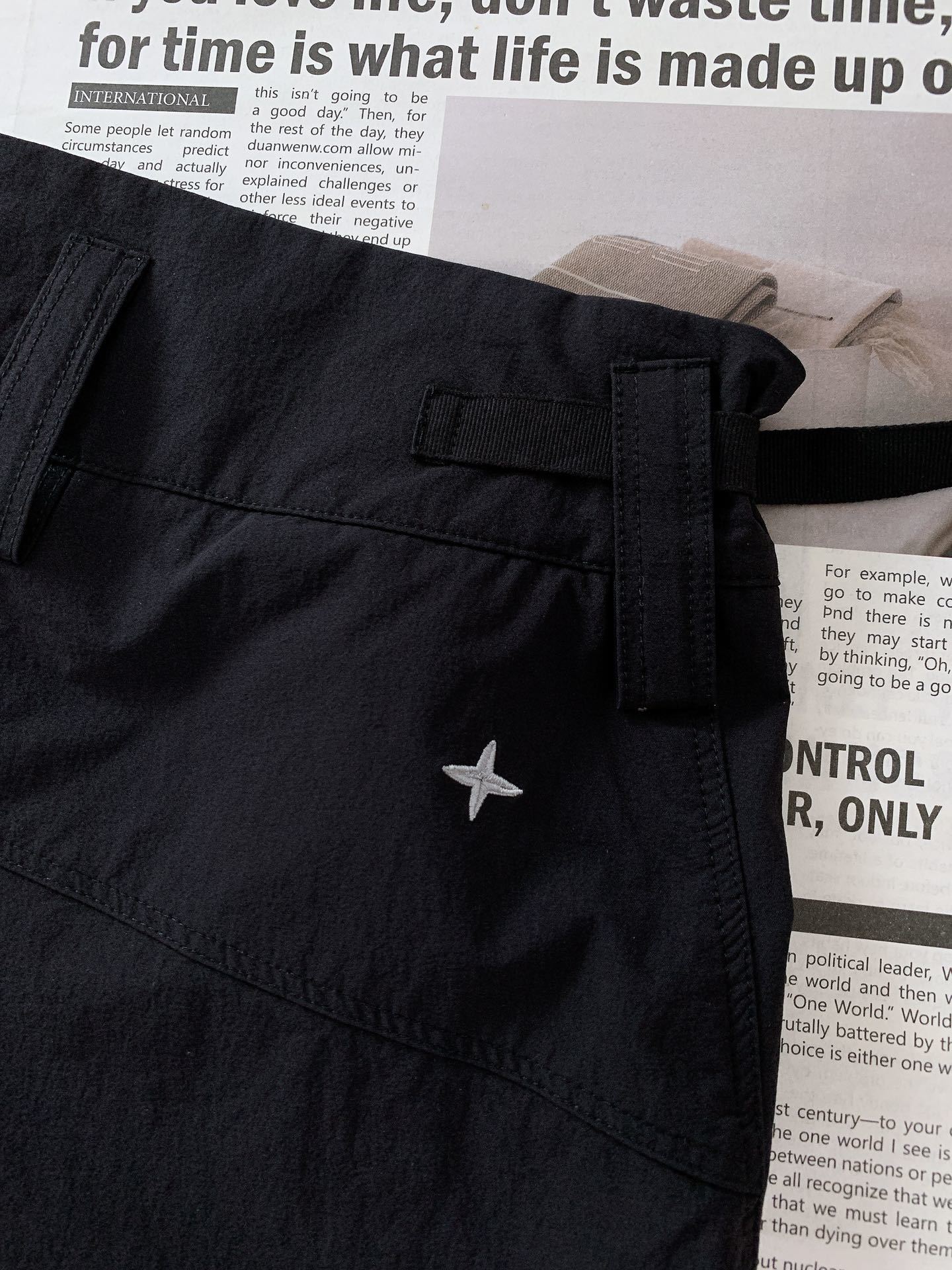 Stone Island 石头岛 2025SS春夏新品
为了更完美的贴合和舒适….内里质感工艺 都必须