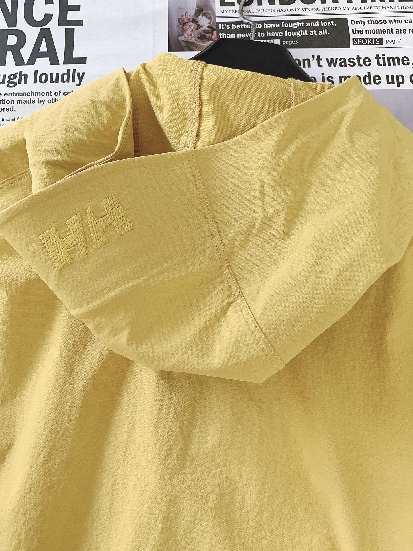 Helly Hansen 耶尔.汉森 HH 情侣户外运动高弹登山防泼水夹克外套
最新款 官网同步发售