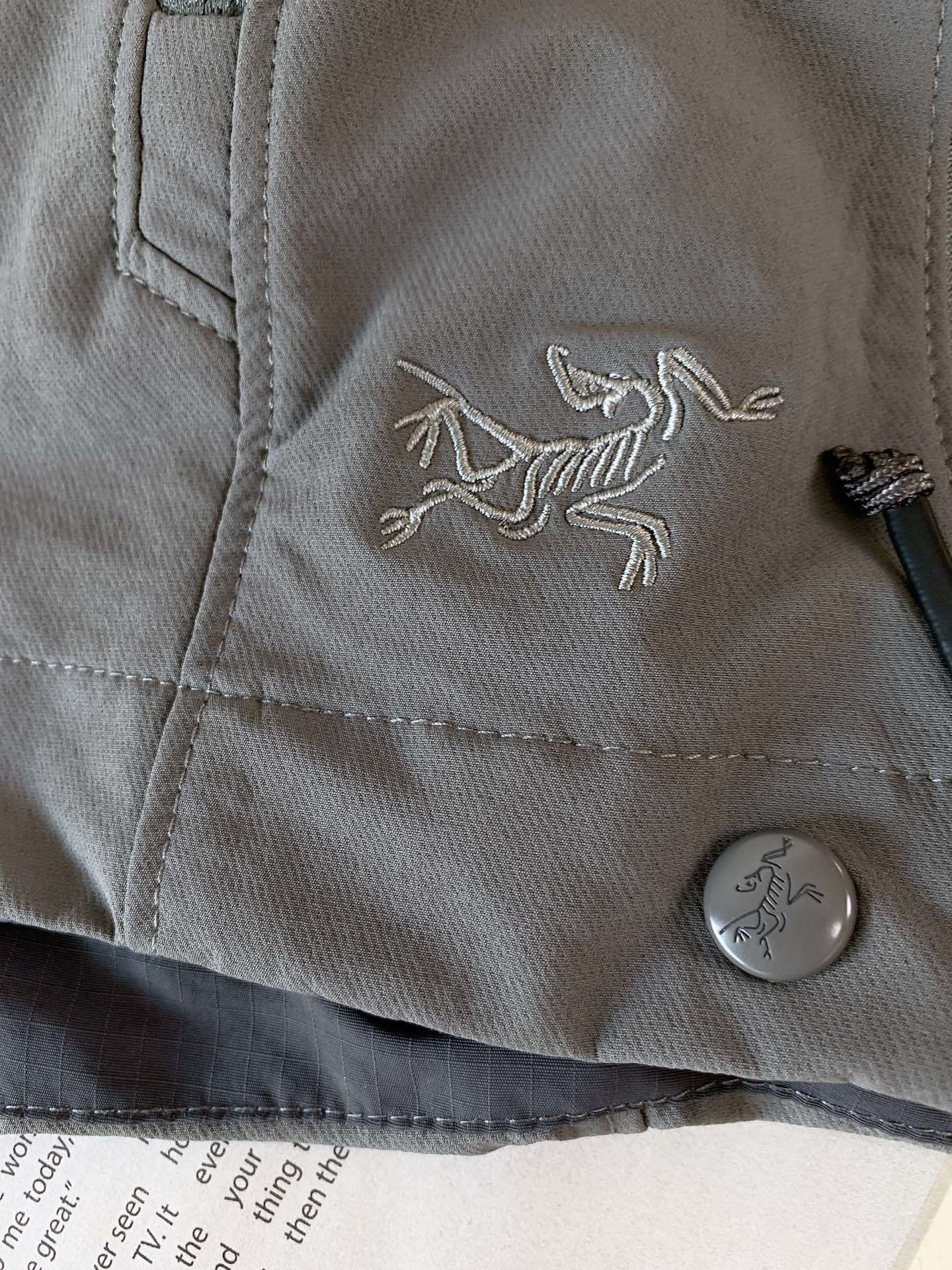 ARCTERYX 始祖鸟 军鸟系列
Leaf Patrol ar Patrol 纯色立领休闲夹克外套