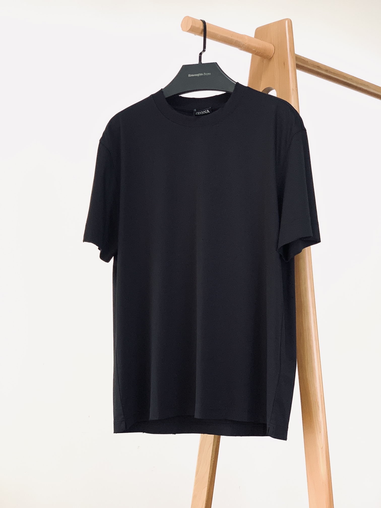 Ermenegildo Zegna Men's Luxury Blend Short Sleeve T-Shirt 3 i1750687876 9319 5
