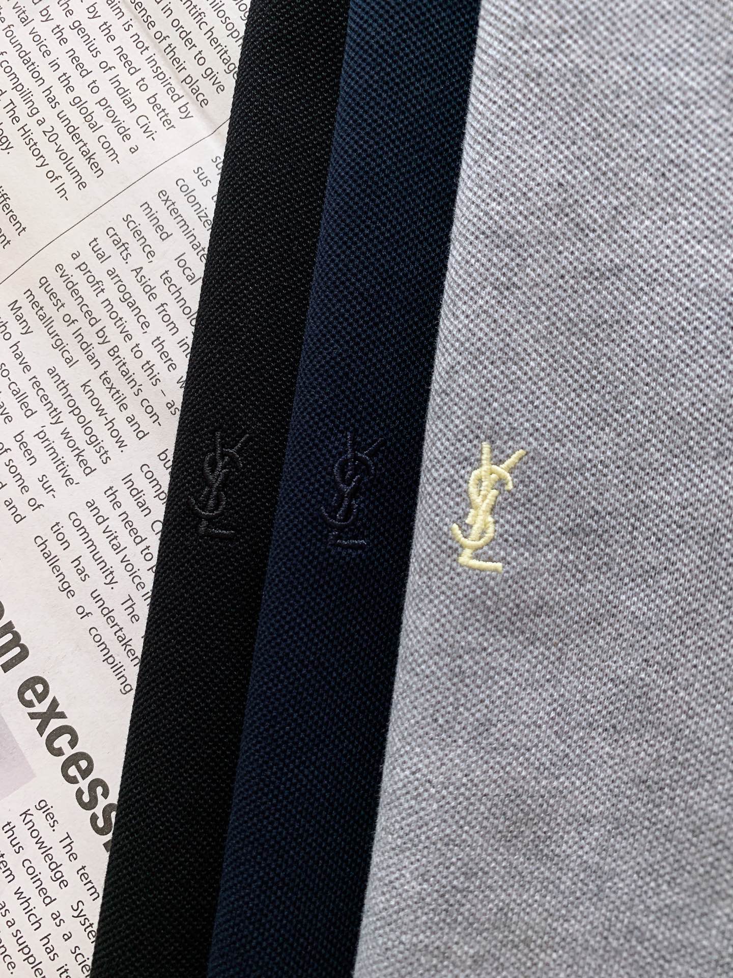 Yves Saint Laurent Men's Embroidered Polo Shirt - Rive Gauche Collection 10 i1750763385 7270 8