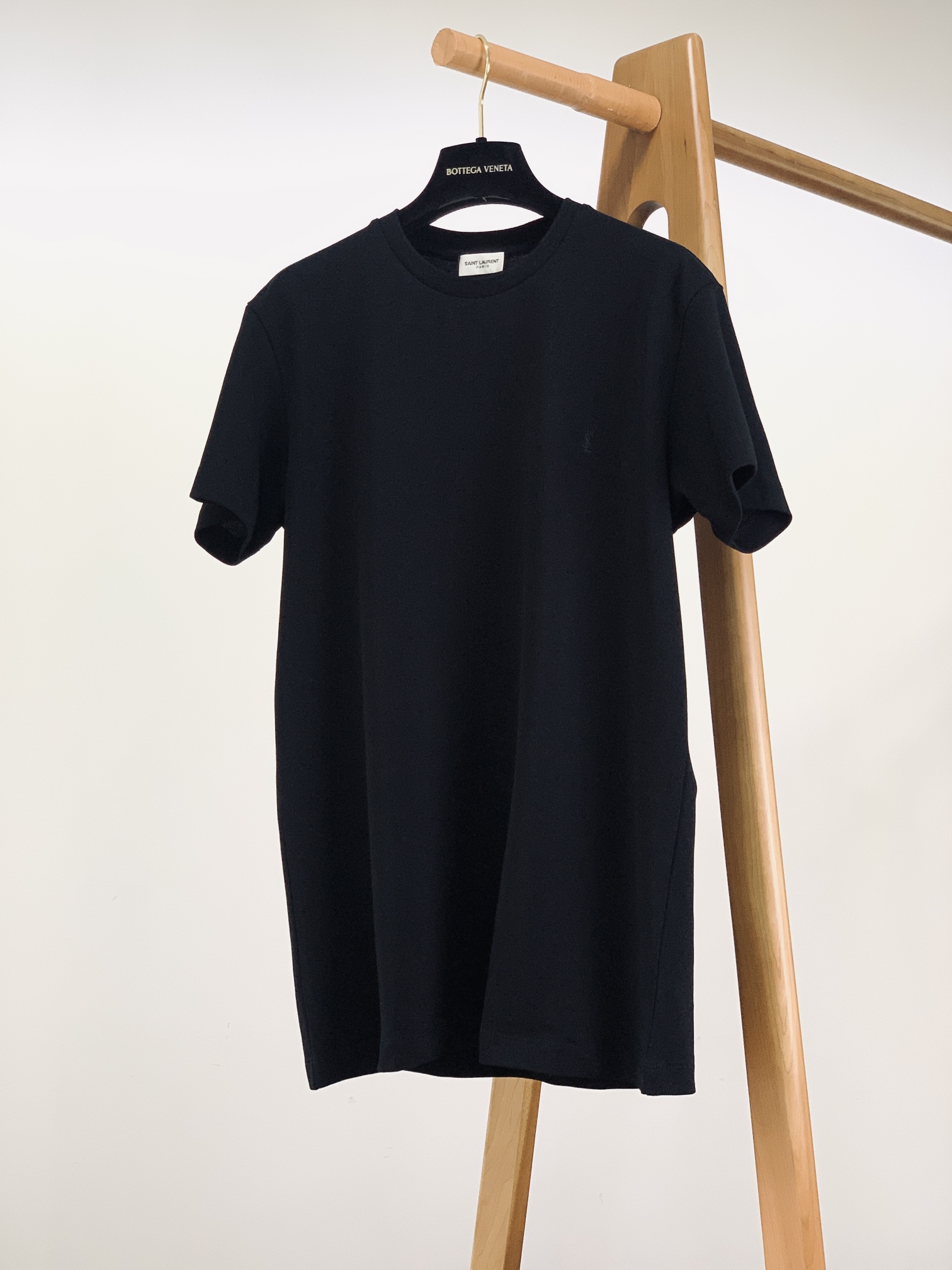 Yves Saint Laurent 2025SS Round Neck Embroidered T-Shirt - Rive Gauche 2 i1750763582 5217 0