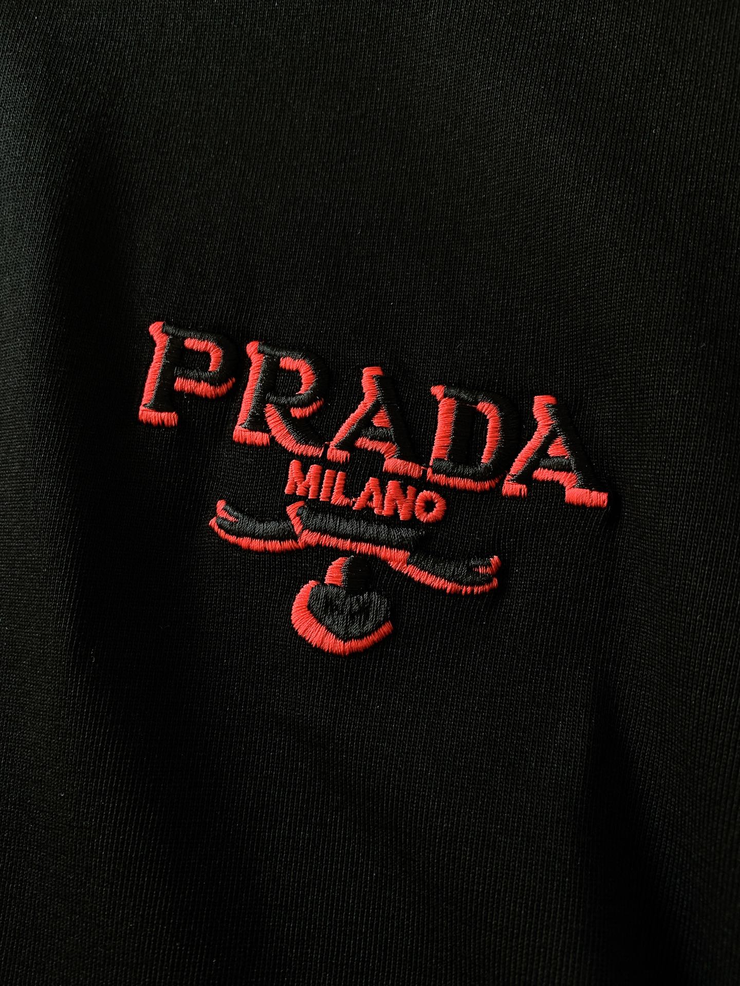Prada 2025SS Men's Black T-Shirt with Embroidered Logo - Stylish & Comfortable 5 i1750846402 7733 3