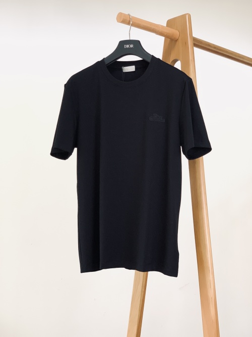 Dior Homme 2025SS Embroidered Logo T-Shirt High Quality Cotton Short Sleeve 1 Dior Homme 2025SS Embroidered Logo T-Shirt High Quality Cotton Short Sleeve