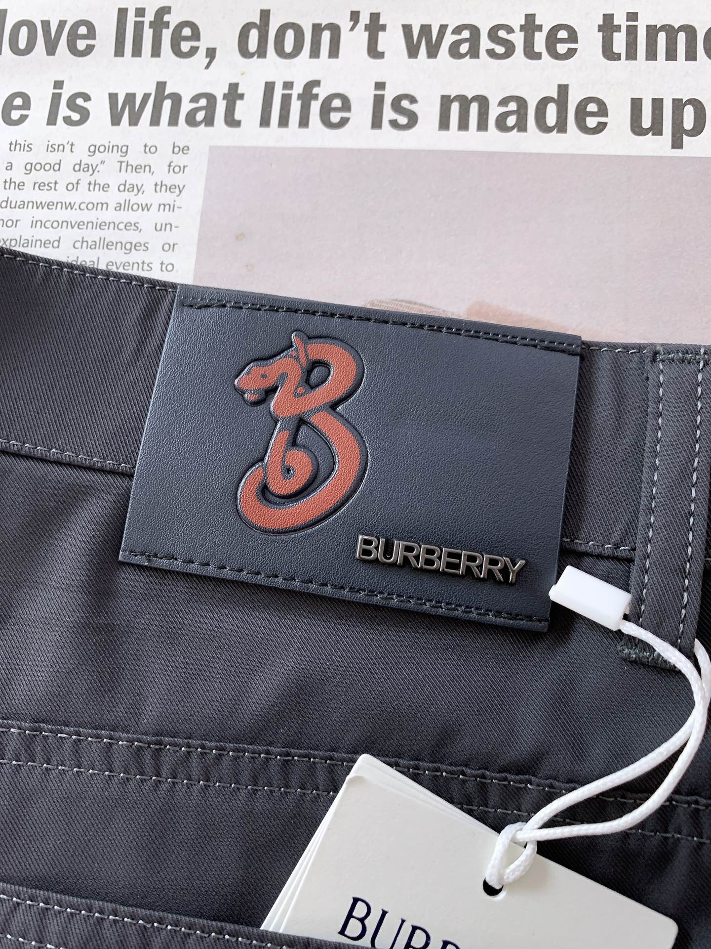 Burberry 2025SS Men's Fashion Casual Pants - Comfortable & Stylish 8 i1750937075 3689 5