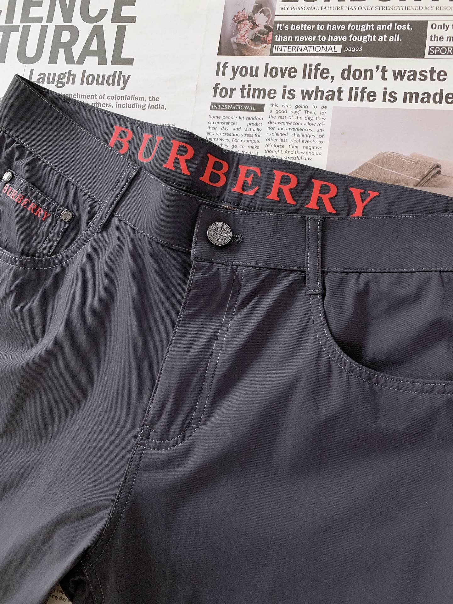 Burberry 2025SS Men's Fashion Casual Pants - Comfortable & Stylish 4 i1750937075 7404 8