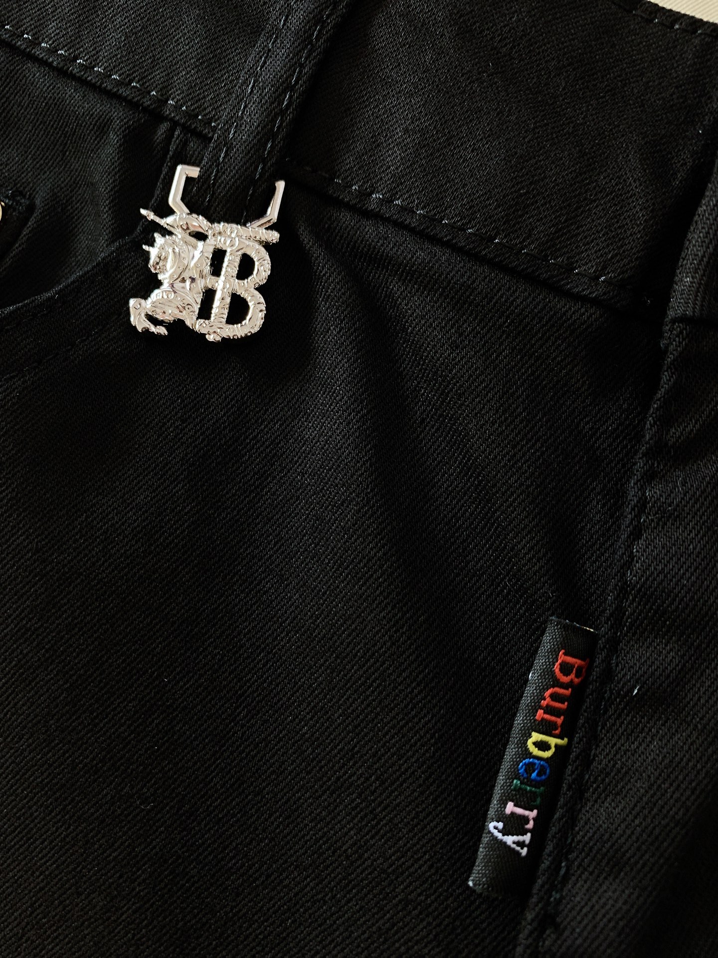 Burberry Men's Slim-Fit Jeans | Comfortable, Stylish, and High-Fashion Denim 6 i1750937168 7042 0