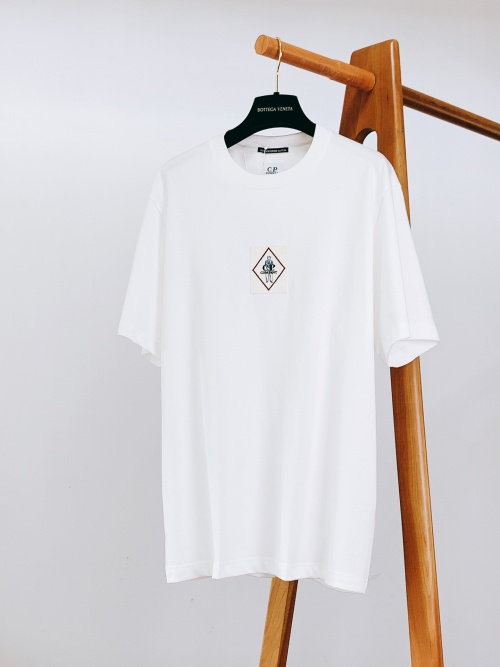 C.P. Company 2025SS Men's White Cotton Embroidered Short Sleeve T-Shirt 1 C.P. Company 2025SS Men's White Cotton Embroidered Short Sleeve T-Shirt