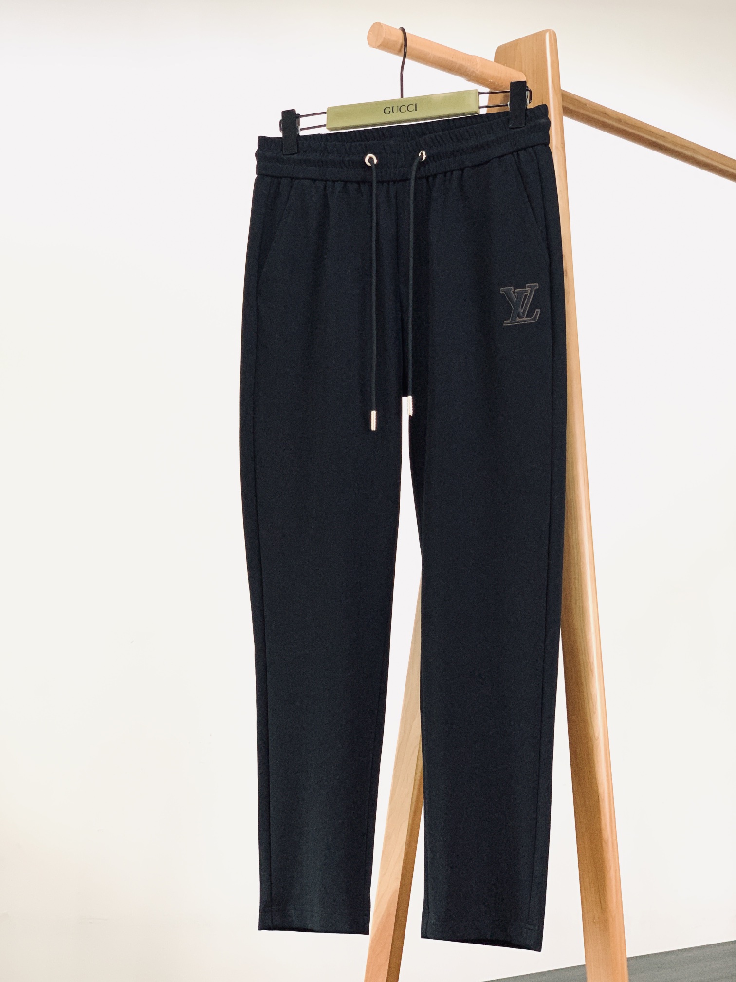 Louis Vuitton 2025SS Embroidered Drawstring Casual Pants - Stylish & Comfy 2 i1750937608 9736 0