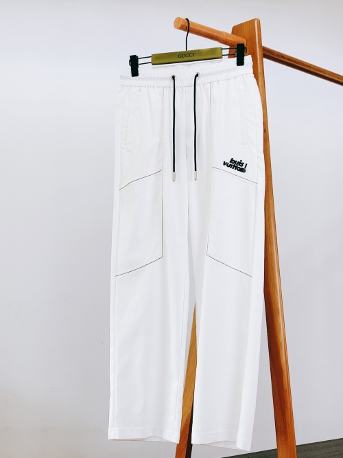 Louis Vuitton 2025SS Embroidered Drawstring Casual Pants for Men (M-4XL) 1 Louis Vuitton 2025SS Embroidered Drawstring Casual Pants for Men (M-4XL)