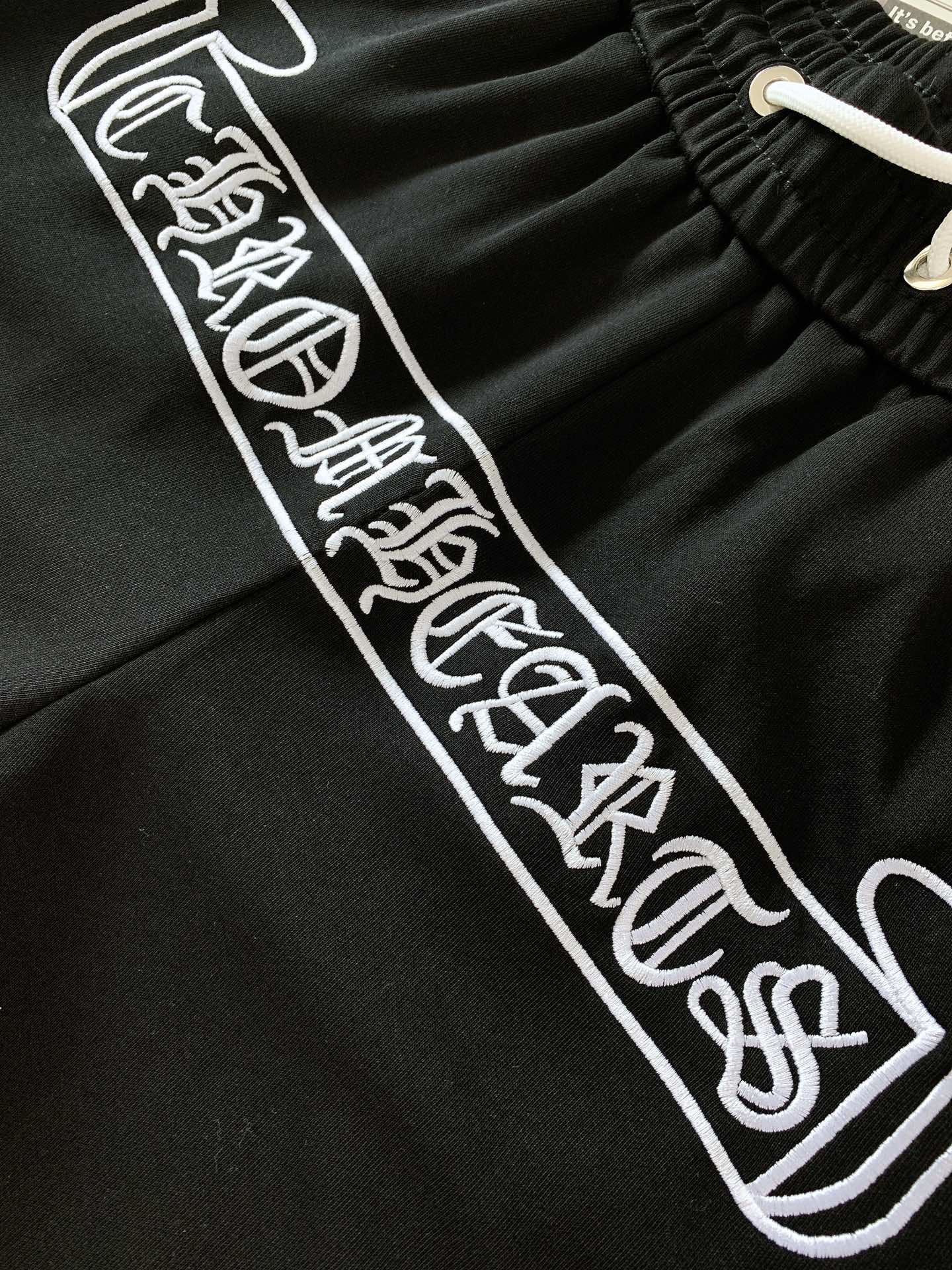 Chrome Hearts Men's Casual Shorts - High Street Style, Comfortable Fit 9 i1751023824 4262 8
