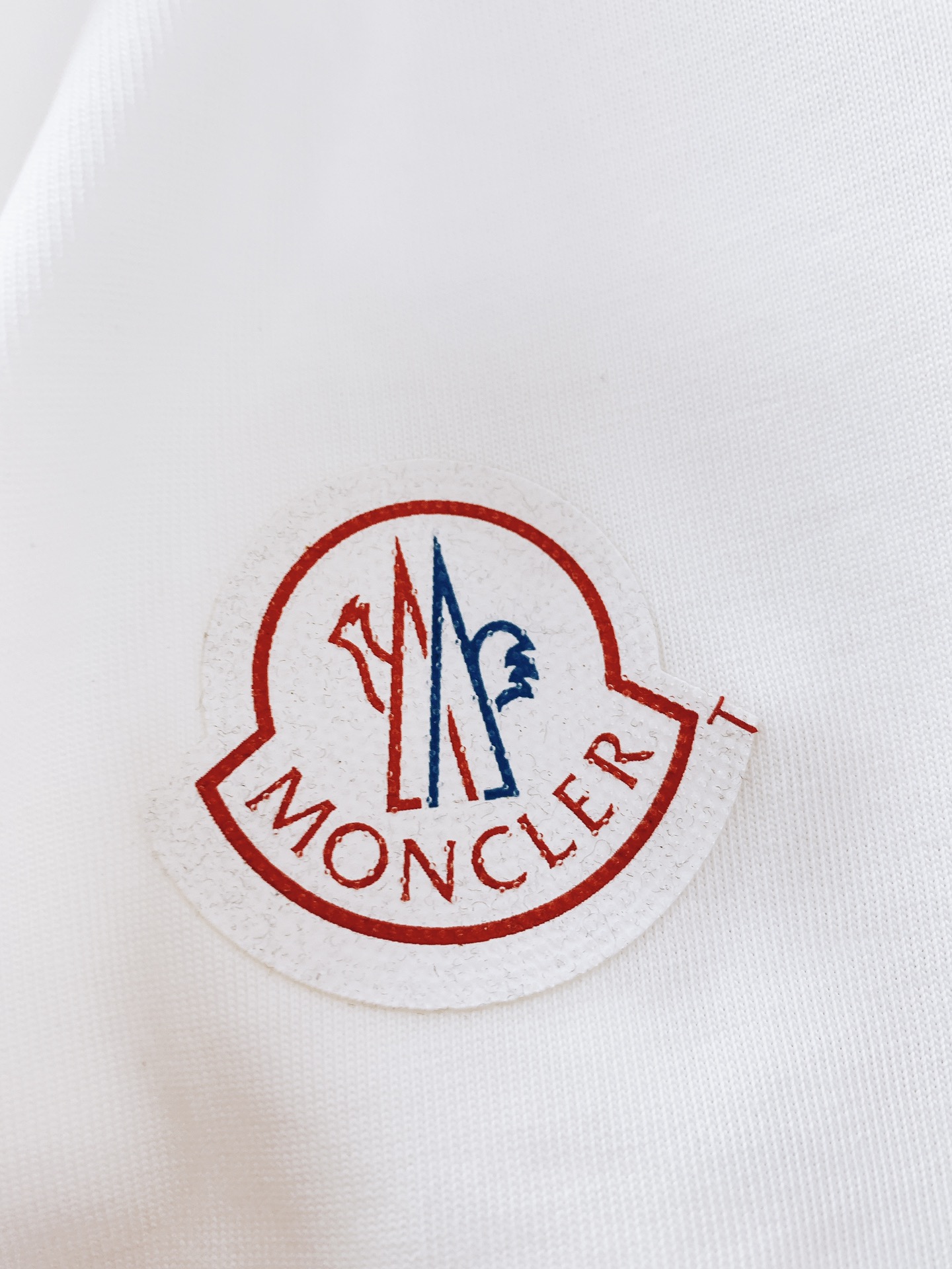 Moncler 2025SS Casual Crew Neck T-Shirt with 3D Logo - Unisex 5 i1751024195 1469 6