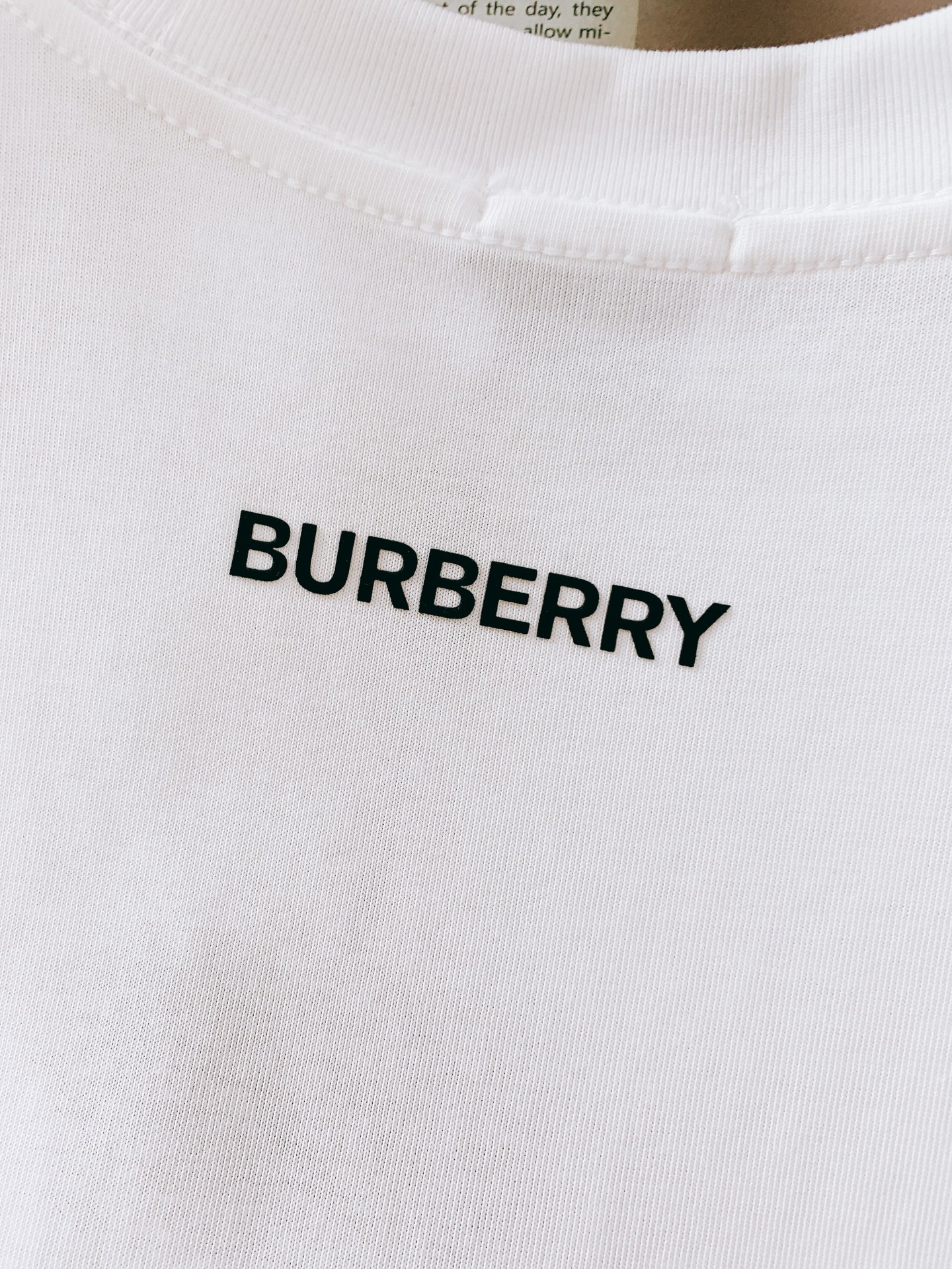 Burberry Men's White T-Shirt with Heart & Knight Embroidery - Limited Edition 8 i1751024261 4144 0