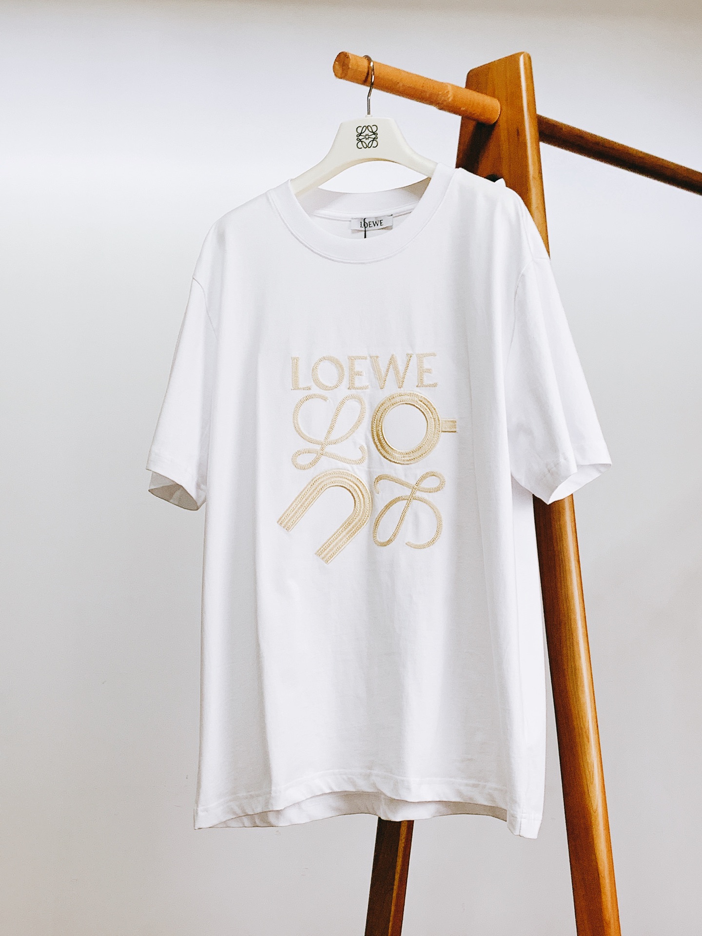 Loewe 2025SS Men's White Cotton T-Shirt with Embroidered Logo,S - XL 2 i1751025540 2949 3