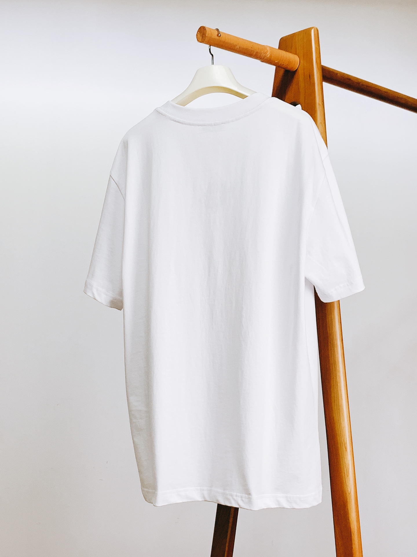 Loewe 2025SS Men's White Cotton T-Shirt with Embroidered Logo,S - XL 3 i1751025540 7818 4