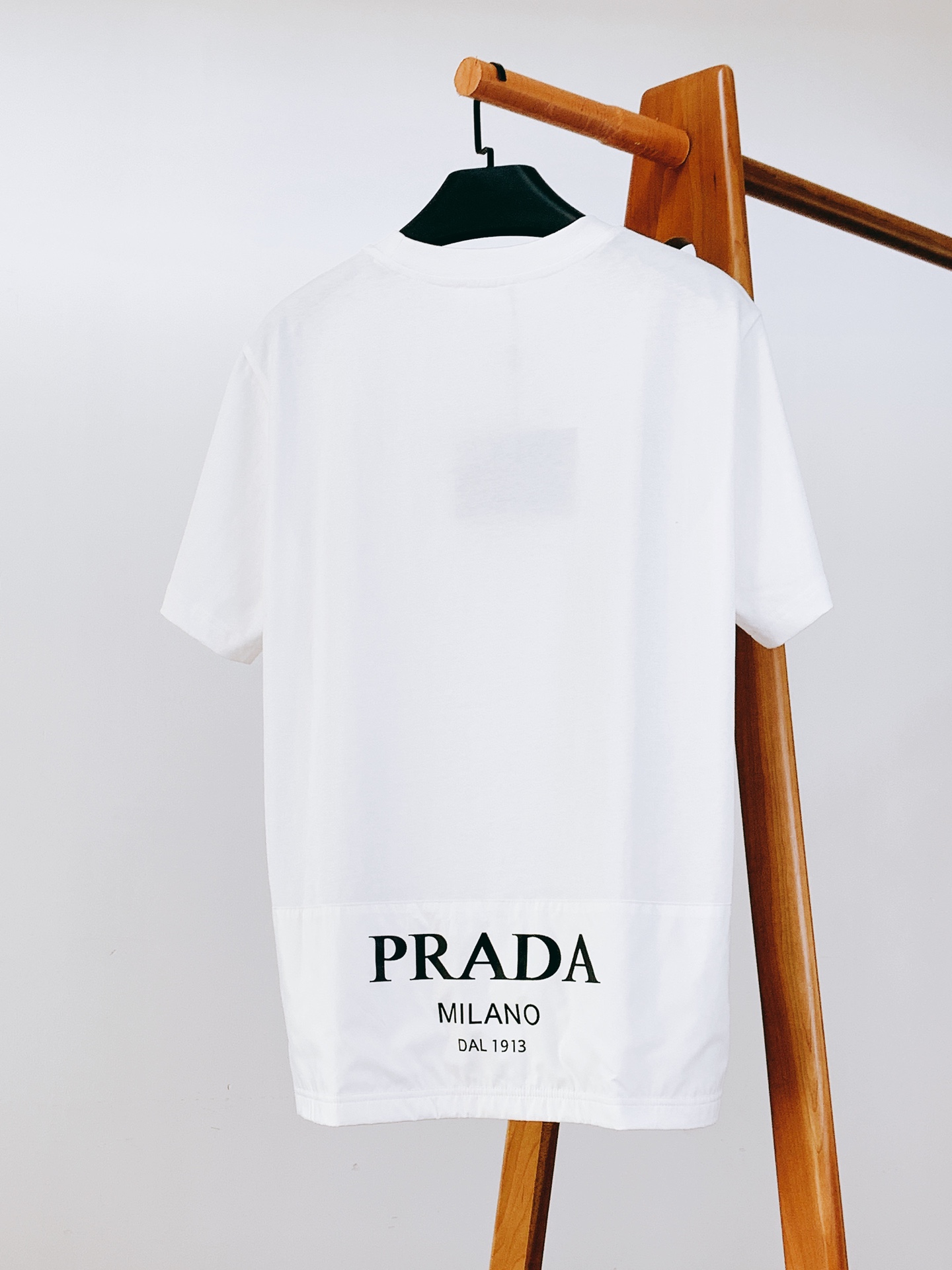 Prada 2025SS White Cotton T-Shirt with Triangle Logo - S to XL 3 i1751025676 729 8
