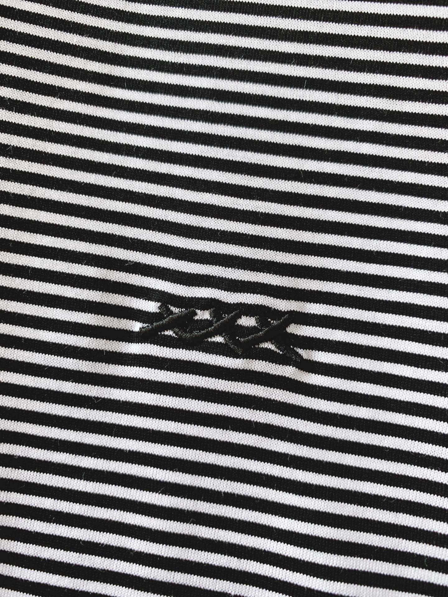 
Ermenegildo Zegna 杰尼亚 2025SS春夏新品
复古条纹短袖T恤，贸易公司渠道稀出，