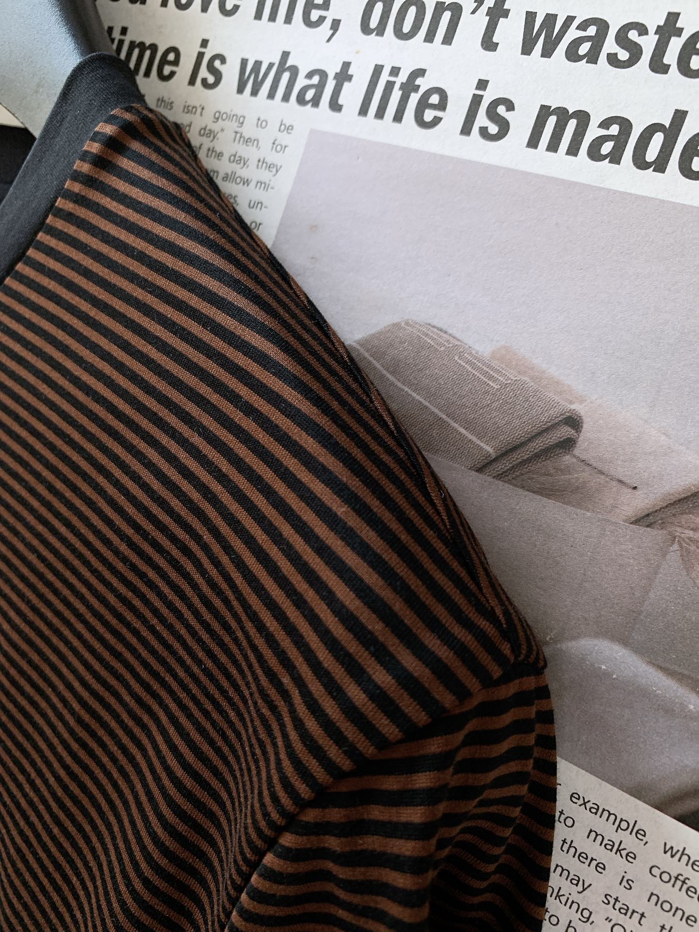 
Ermenegildo Zegna 杰尼亚 2025SS春夏新品
复古条纹短袖T恤，贸易公司渠道稀出，
