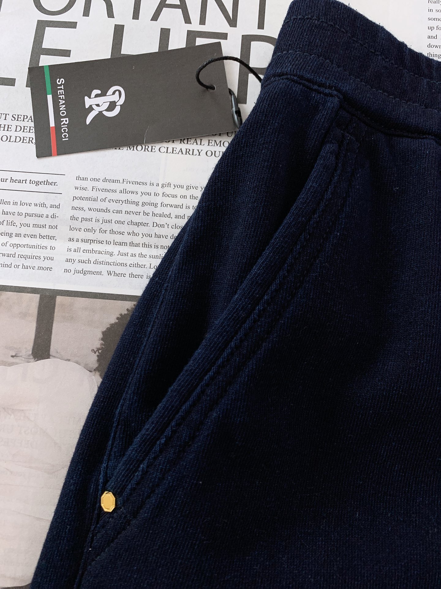 
Stefano Ricci 史蒂芬.尼治 2025FW早秋新品 
在男装的精致世界里，Stefano 