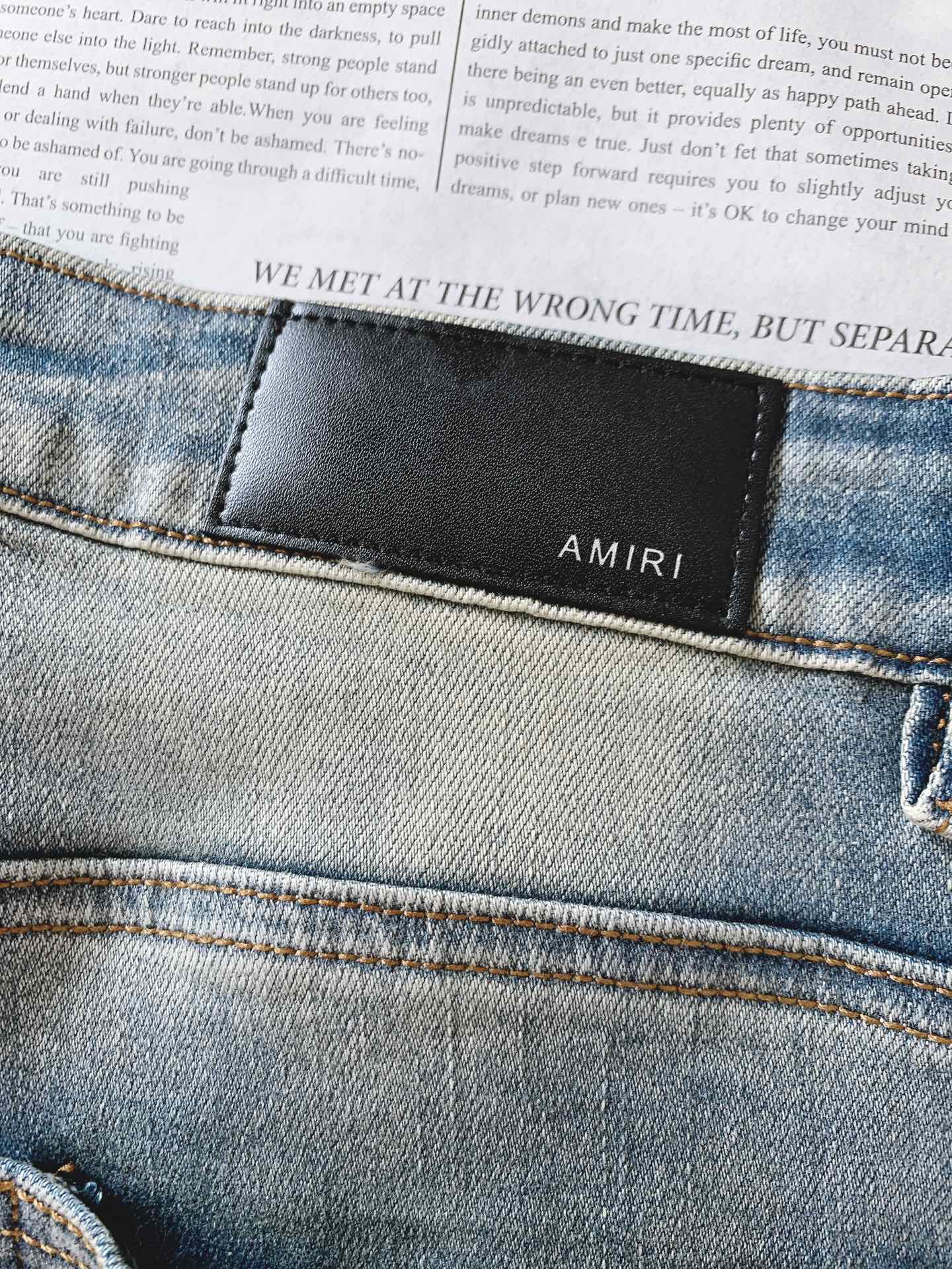 
AMIRI 时尚潮牌 2025FW早秋新品
复古真美，柜台如何就如何！！ 欧洲订单牛…..amiri 