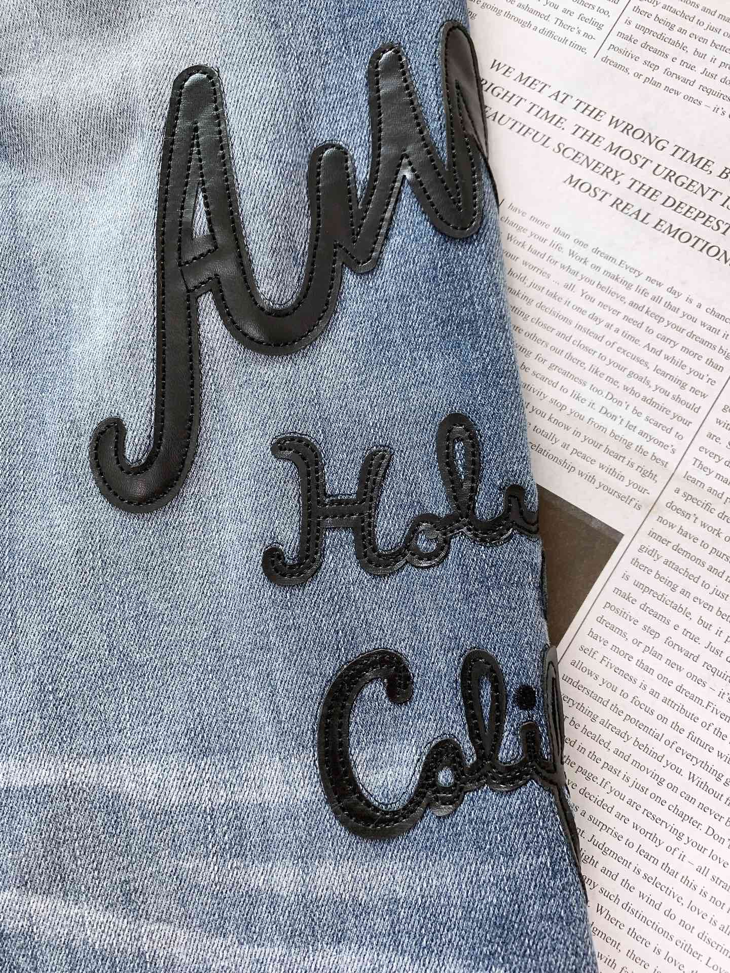 
AMIRI 时尚潮牌 2025FW早秋新品
复古真美，柜台如何就如何！！ 欧洲订单牛…..amiri 