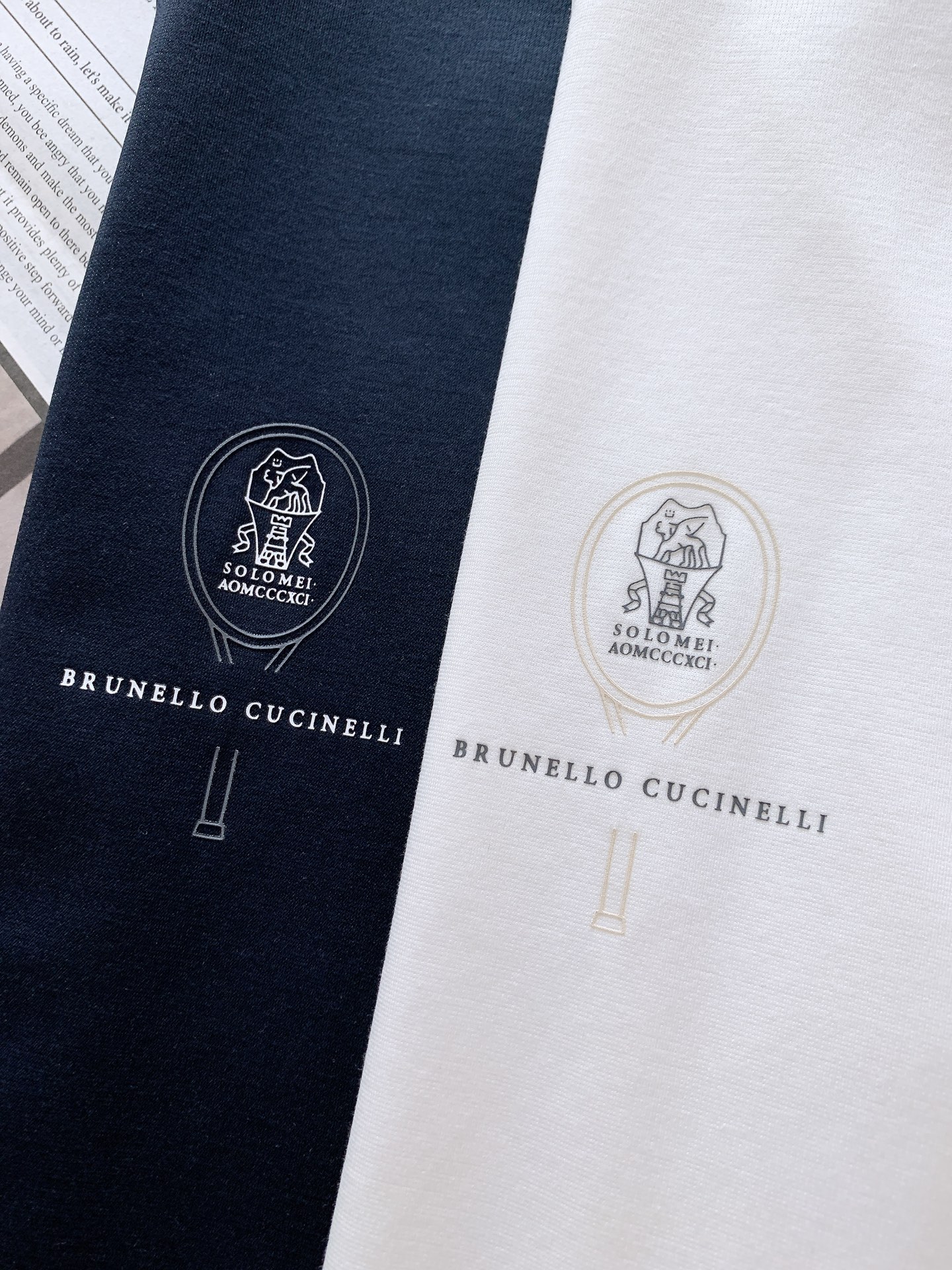 
Brunello Cucinelli 布鲁奈罗.库奇内利 2025SS春夏新品 
BC极简精粹高级圆领