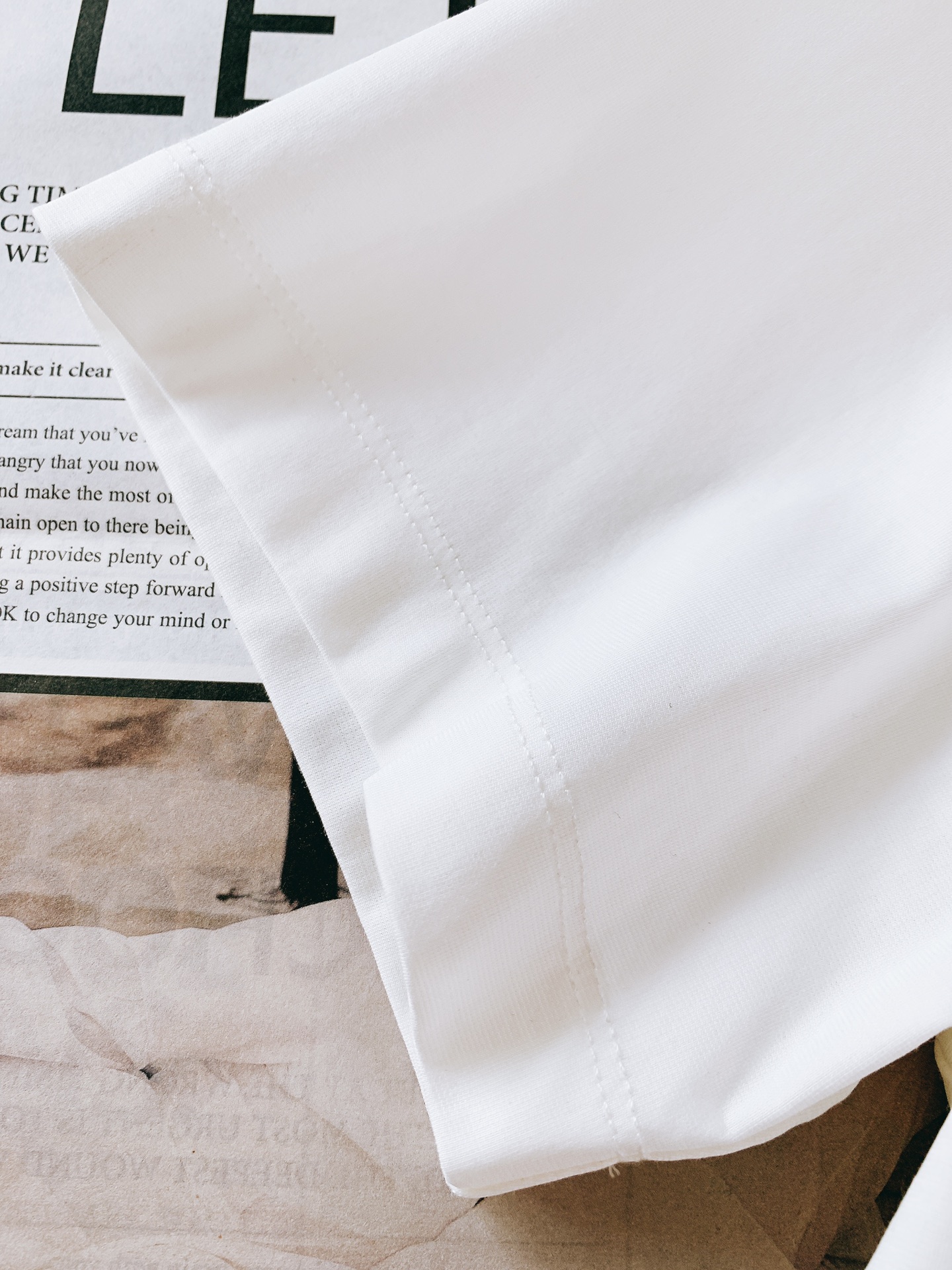 
Brunello Cucinelli 布鲁奈罗.库奇内利 2025SS春夏新品 
BC极简精粹高级圆领