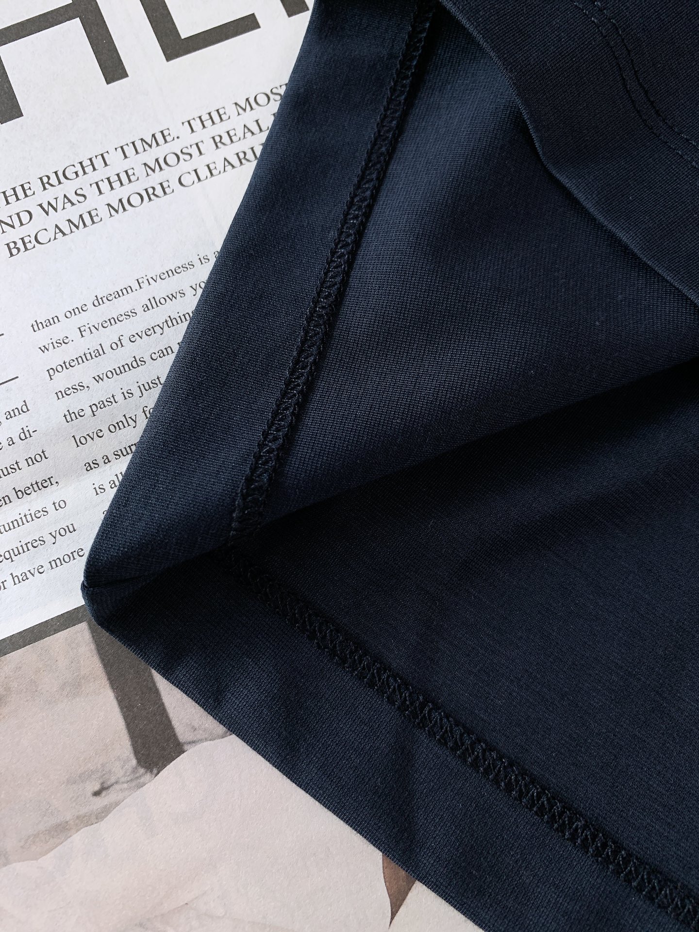 
Brunello Cucinelli 布鲁奈罗.库奇内利 2025SS春夏新品 
BC极简精粹高级圆领