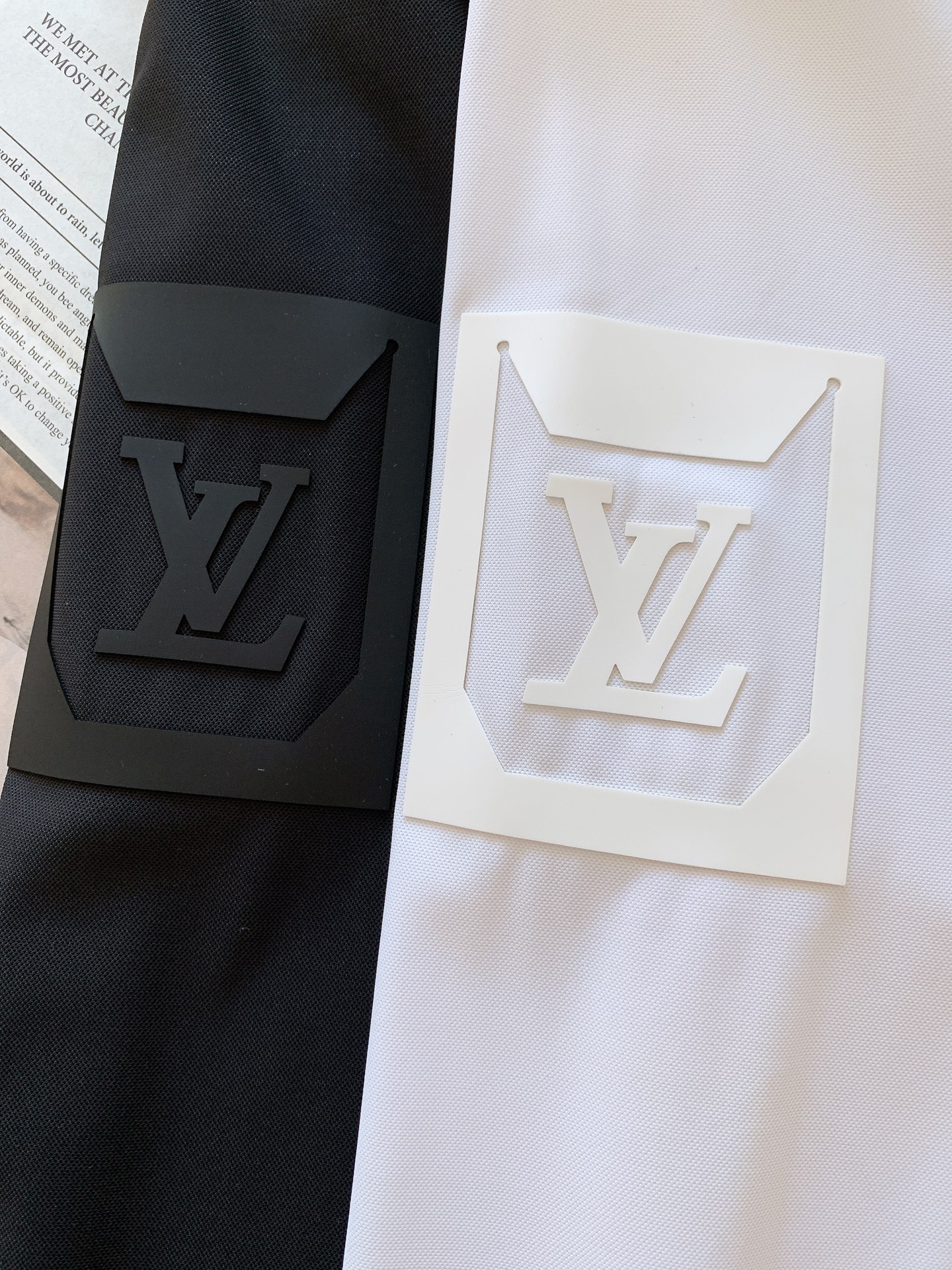 
LouisVuitton 路易威登 2025SS春夏新品 
休闲男士Polo衫。翻领挺括有型，不易塌、