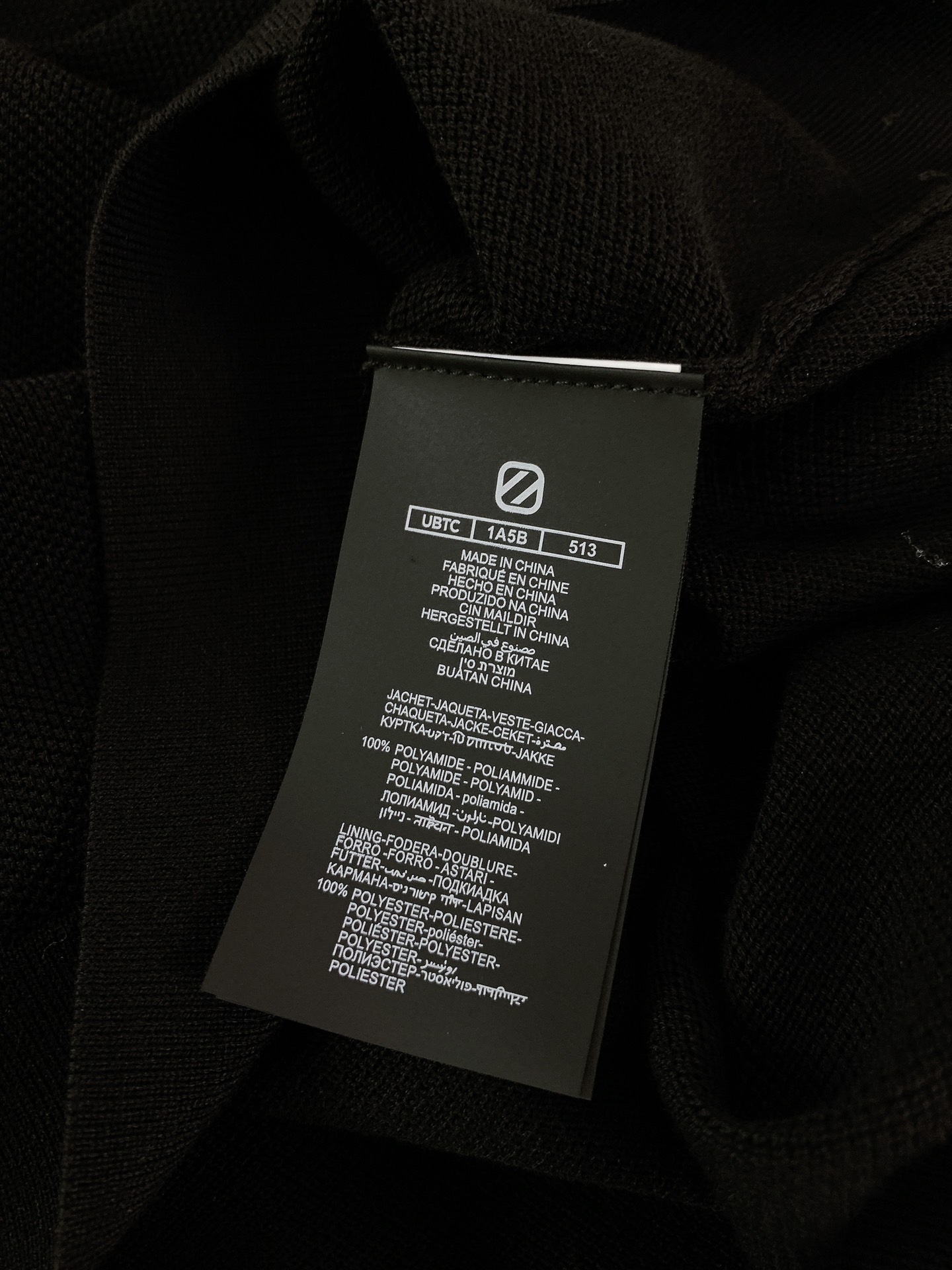 
Ermenegildo Zegna杰尼亚 2025FW早秋新品 
男款丝麻混纺Stoll机织造华夫格肌