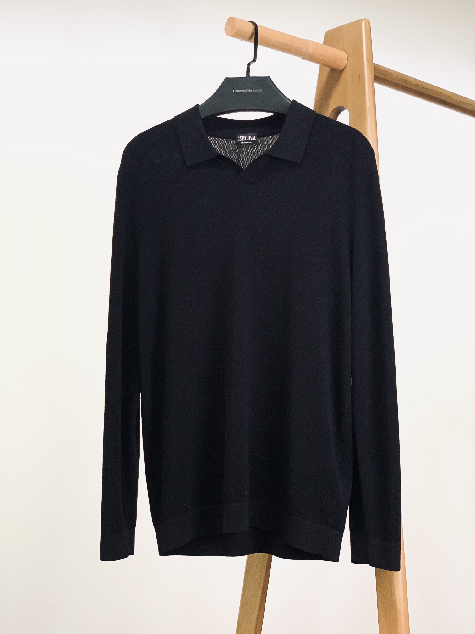 
Ermenegildo Zegna杰尼亚 2025FW早秋新品 
男款丝麻混纺Stoll机织造华夫格肌