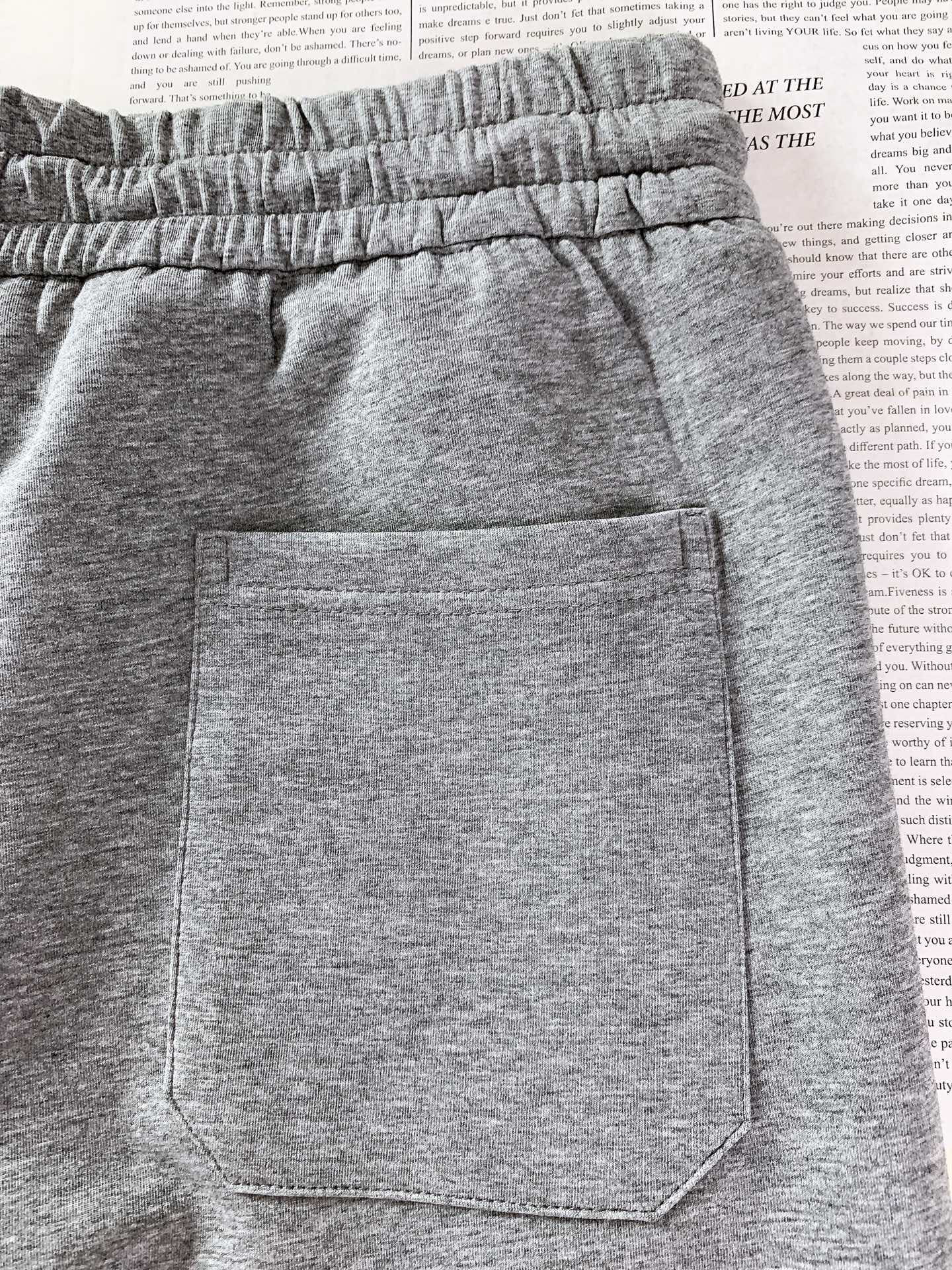 Ermenegildo Zegna 杰尼亚 2025FW早秋新品时尚抽绳休闲裤时尚系列，独特设计，抽绳休