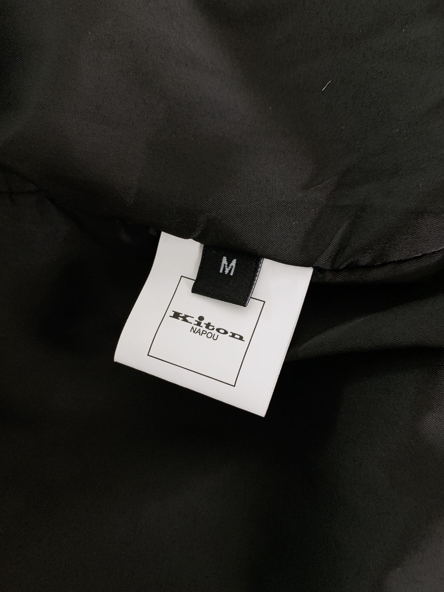 Kiton 奇顿 2025FW早秋新品 渠道的精品狠货！！！今年最好看的连帽休闲外套闭眼入！客供定制面料
