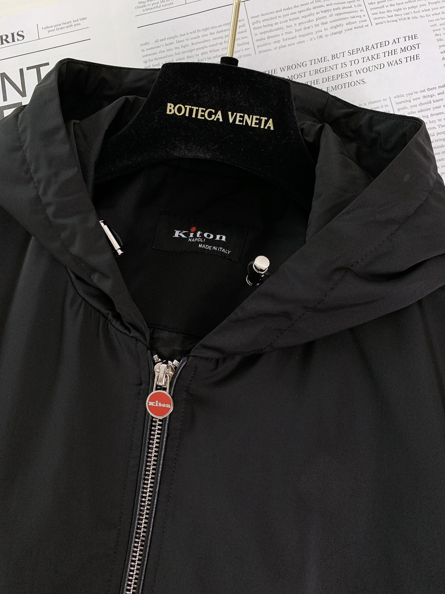 Kiton 奇顿 2025FW早秋新品 渠道的精品狠货！！！今年最好看的连帽休闲外套闭眼入！客供定制面料