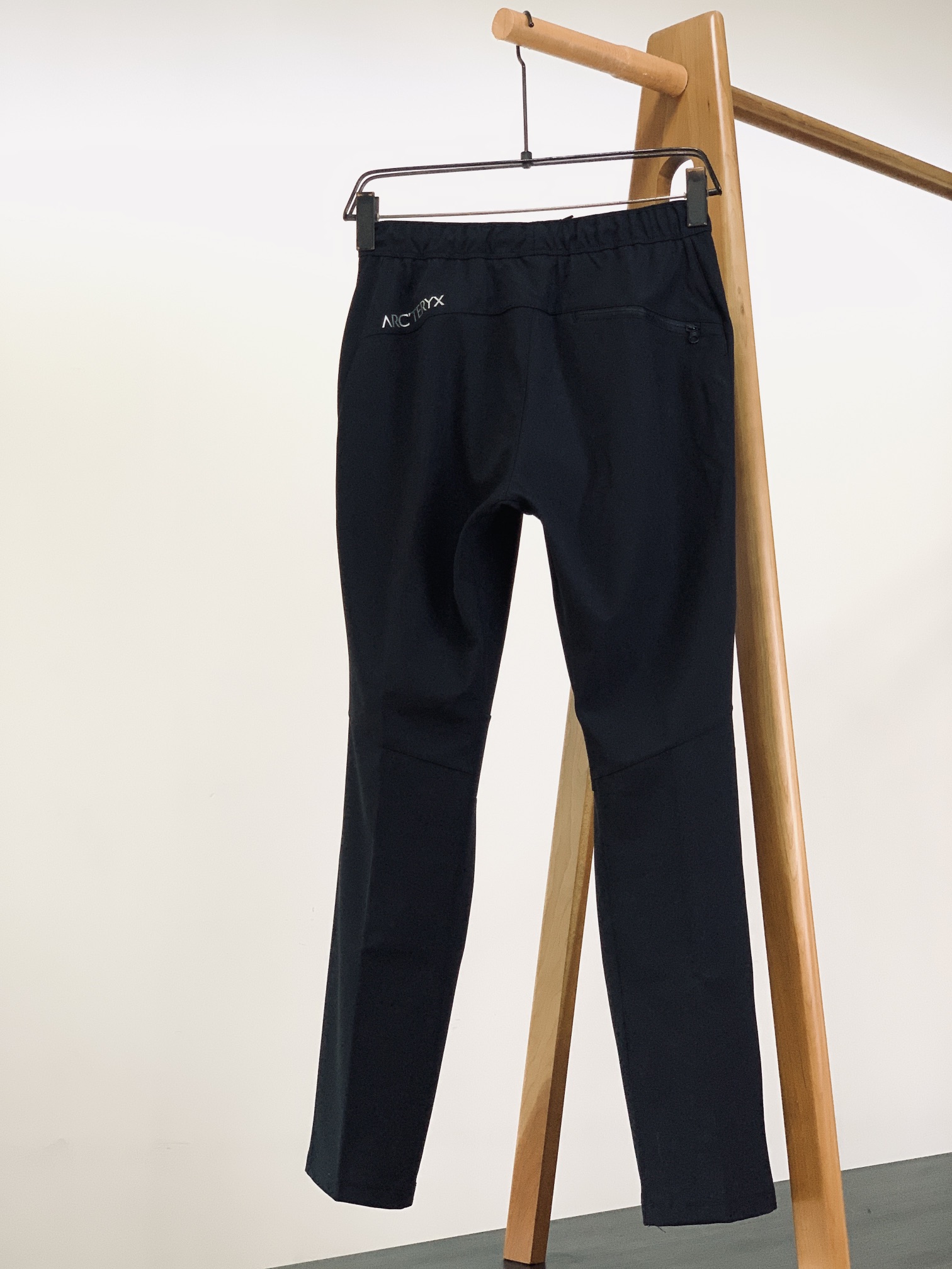 ARCTERYX 始祖鸟 GAMMA MX PANT 男子长裤！！！这个系列中最ok的软壳裤，具有通用性