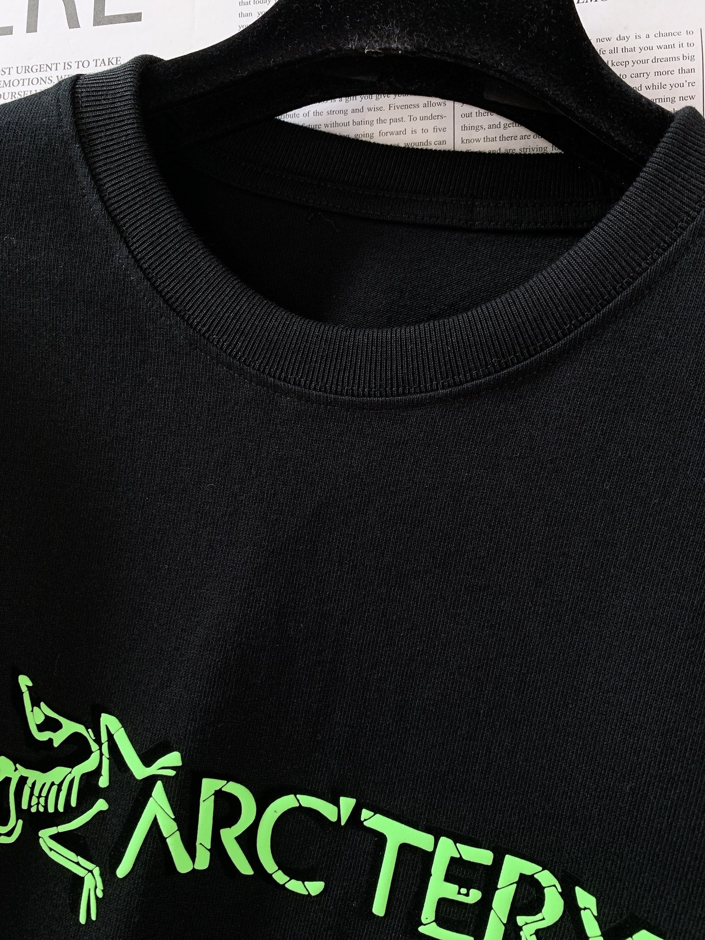 ARCTERYX 始祖鸟 质感纯色logo标识圆领长衫CAPTIVE ARC‘WORD LS M男子棉质