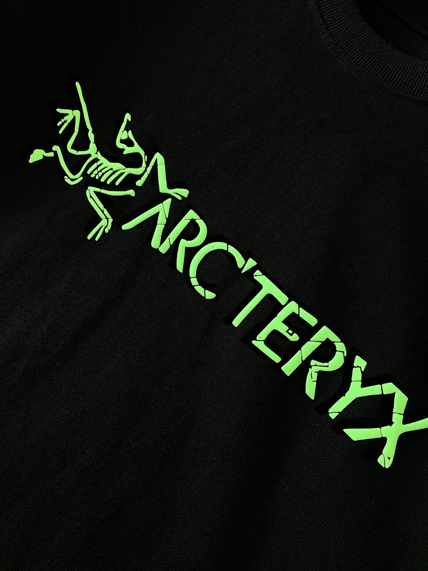 ARCTERYX 始祖鸟 质感纯色logo标识圆领长衫CAPTIVE ARC‘WORD LS M男子棉质