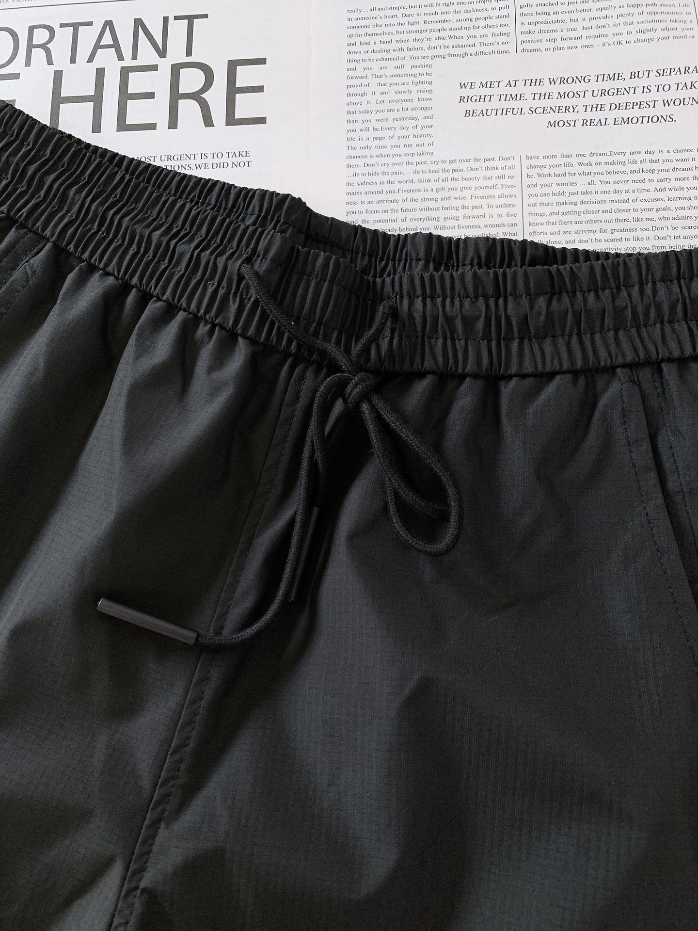 ARCTERYX 始祖鸟 2025FW早秋新品户外休闲裤👖经典设计，低调而不失格调这款休闲裤简约大气又百